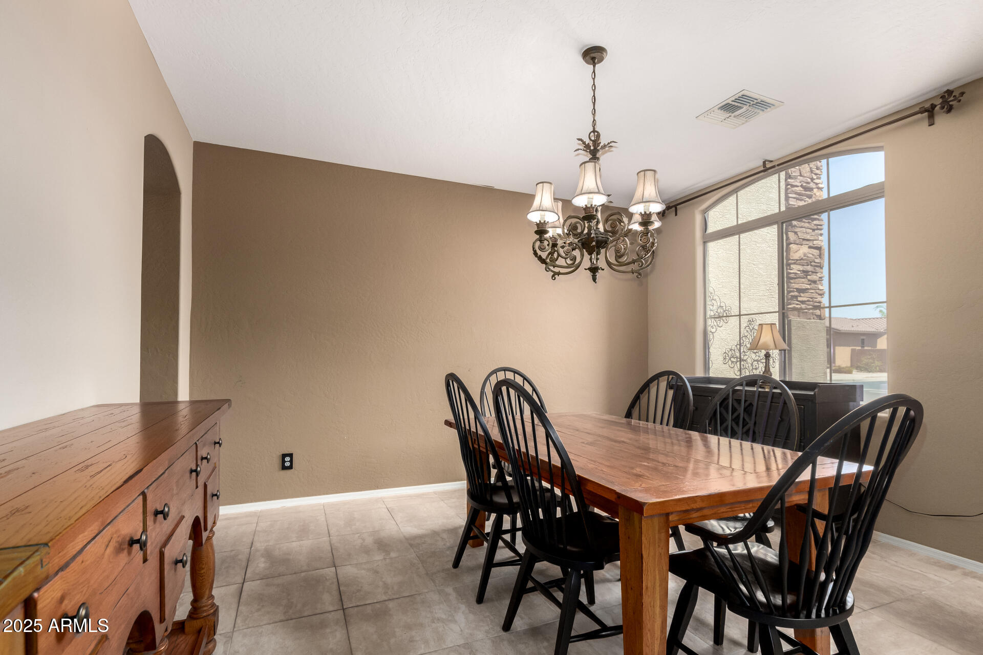 18402 E OAK HILL Lane