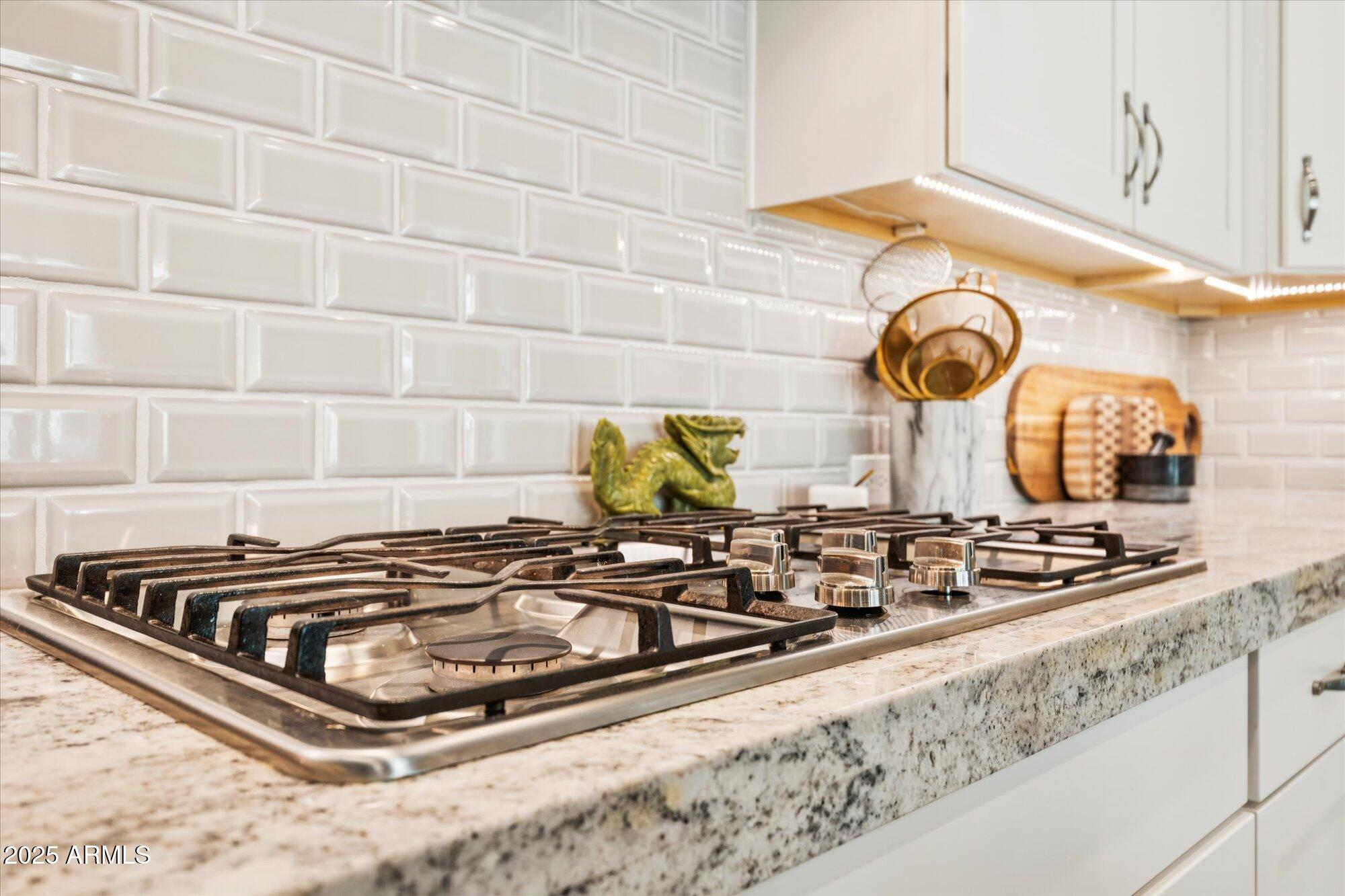 4215 E RONALD Street