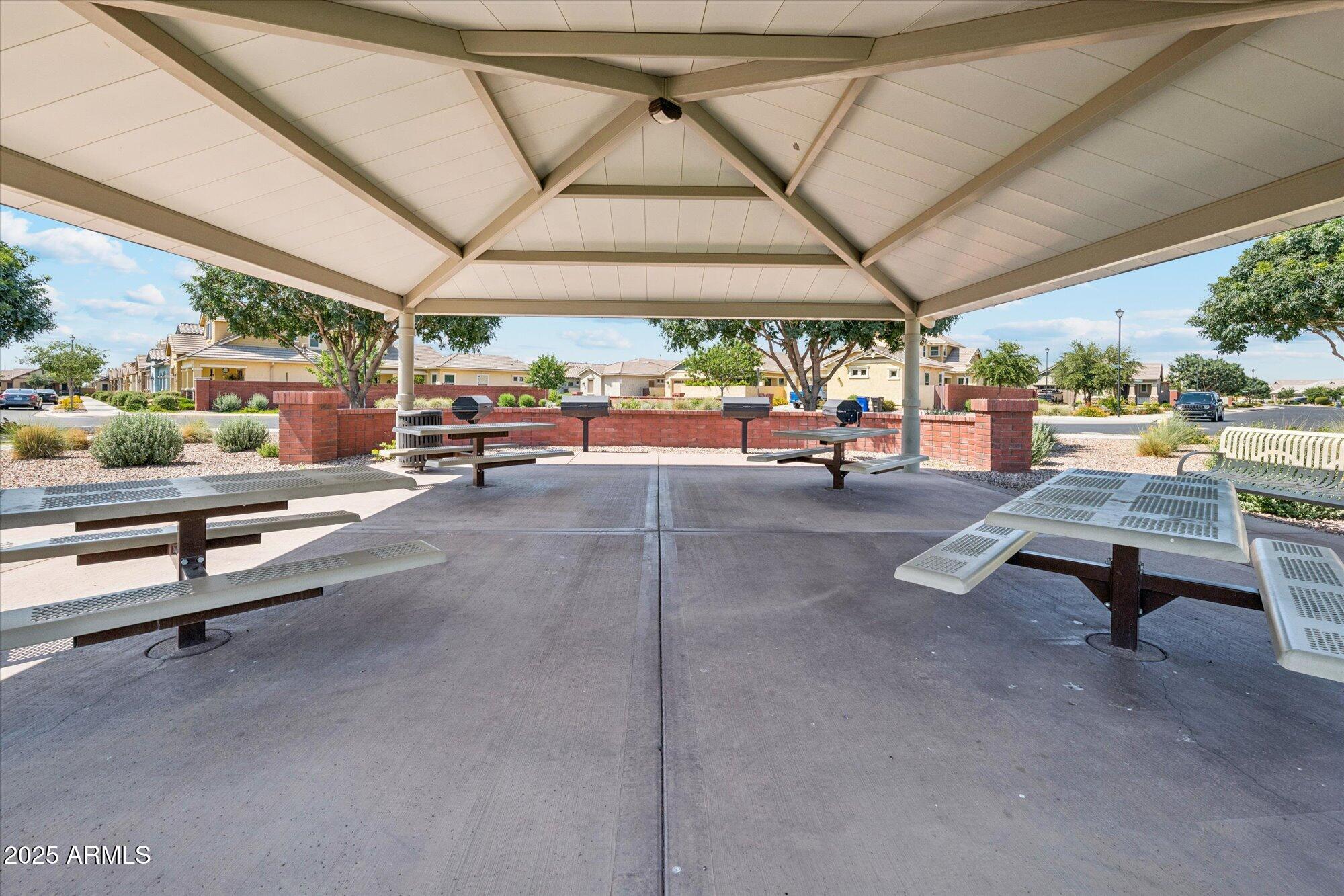 4215 E RONALD Street