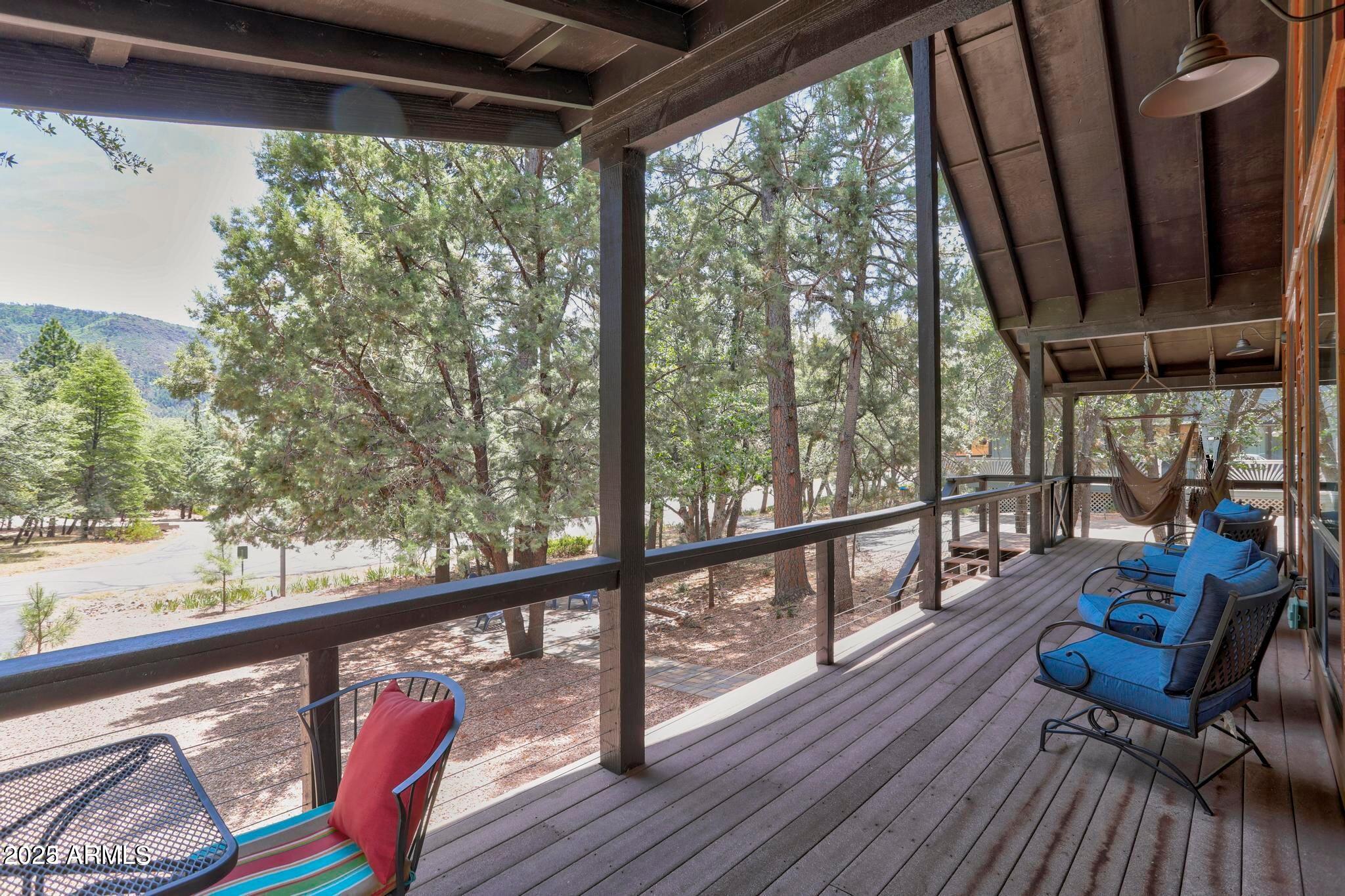 6124 W HIDDEN PINES Loop