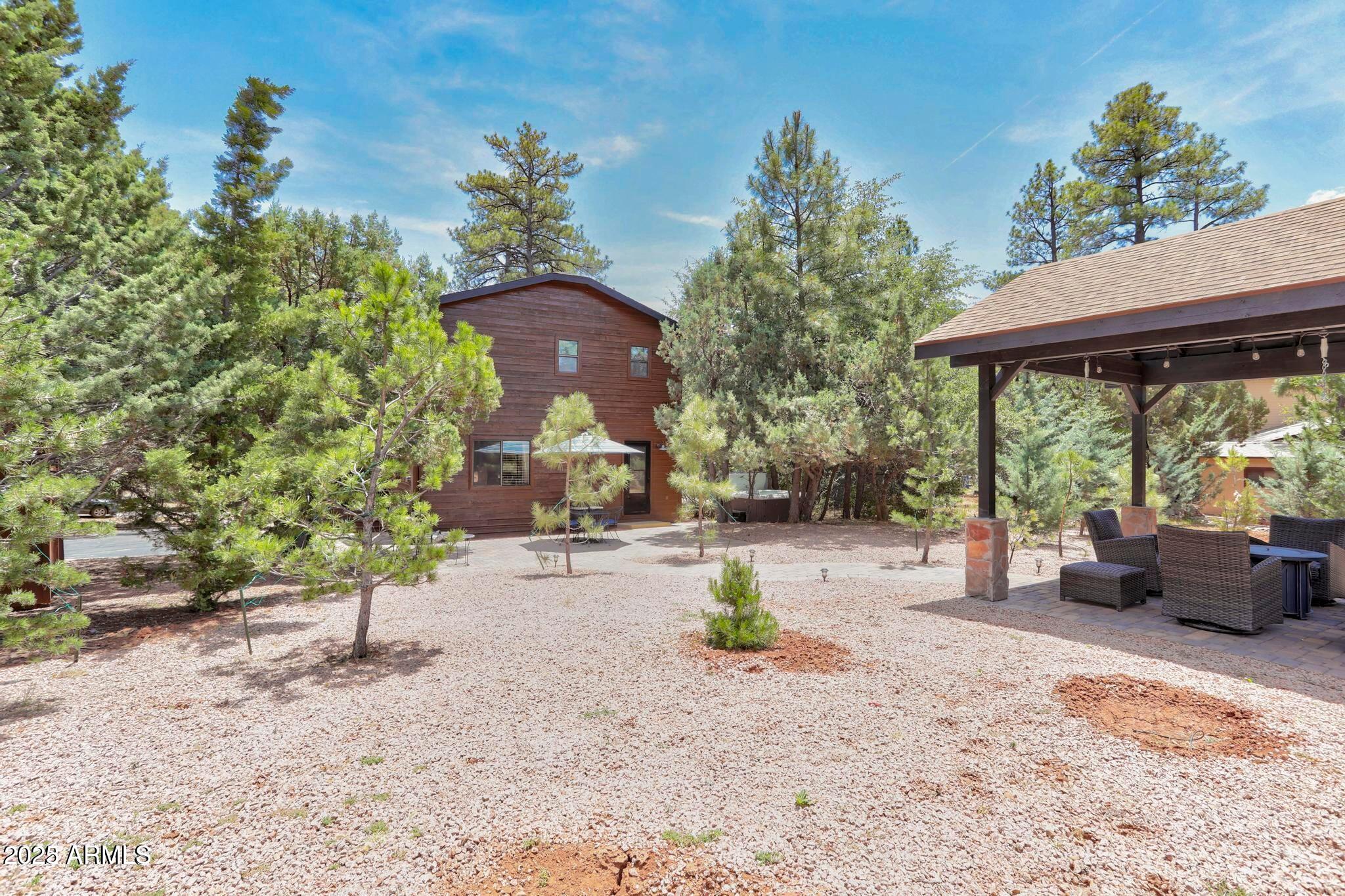 6124 W HIDDEN PINES Loop