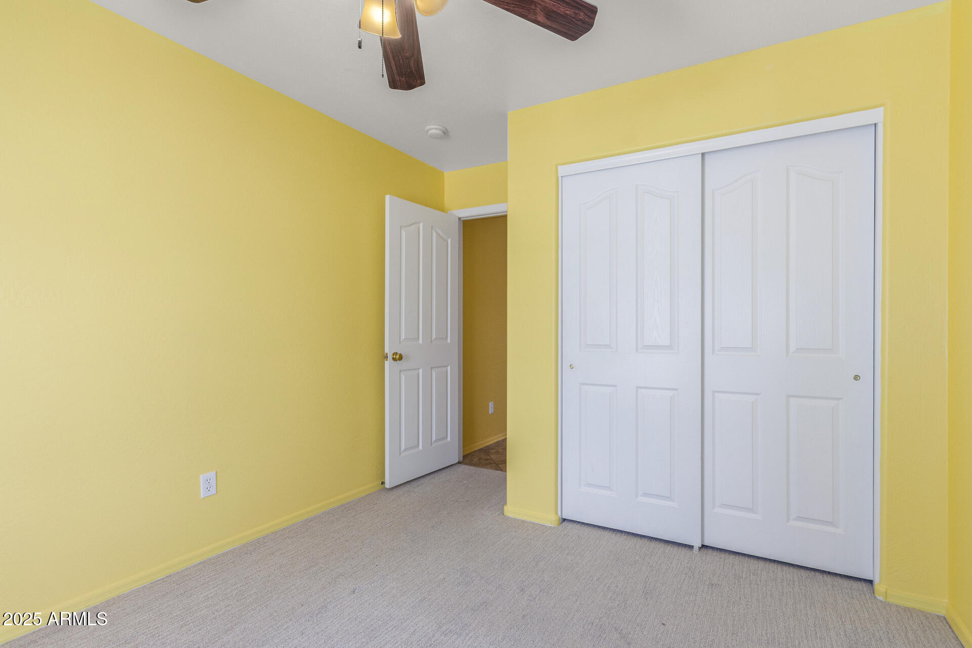 4307 E SHETLAND Drive