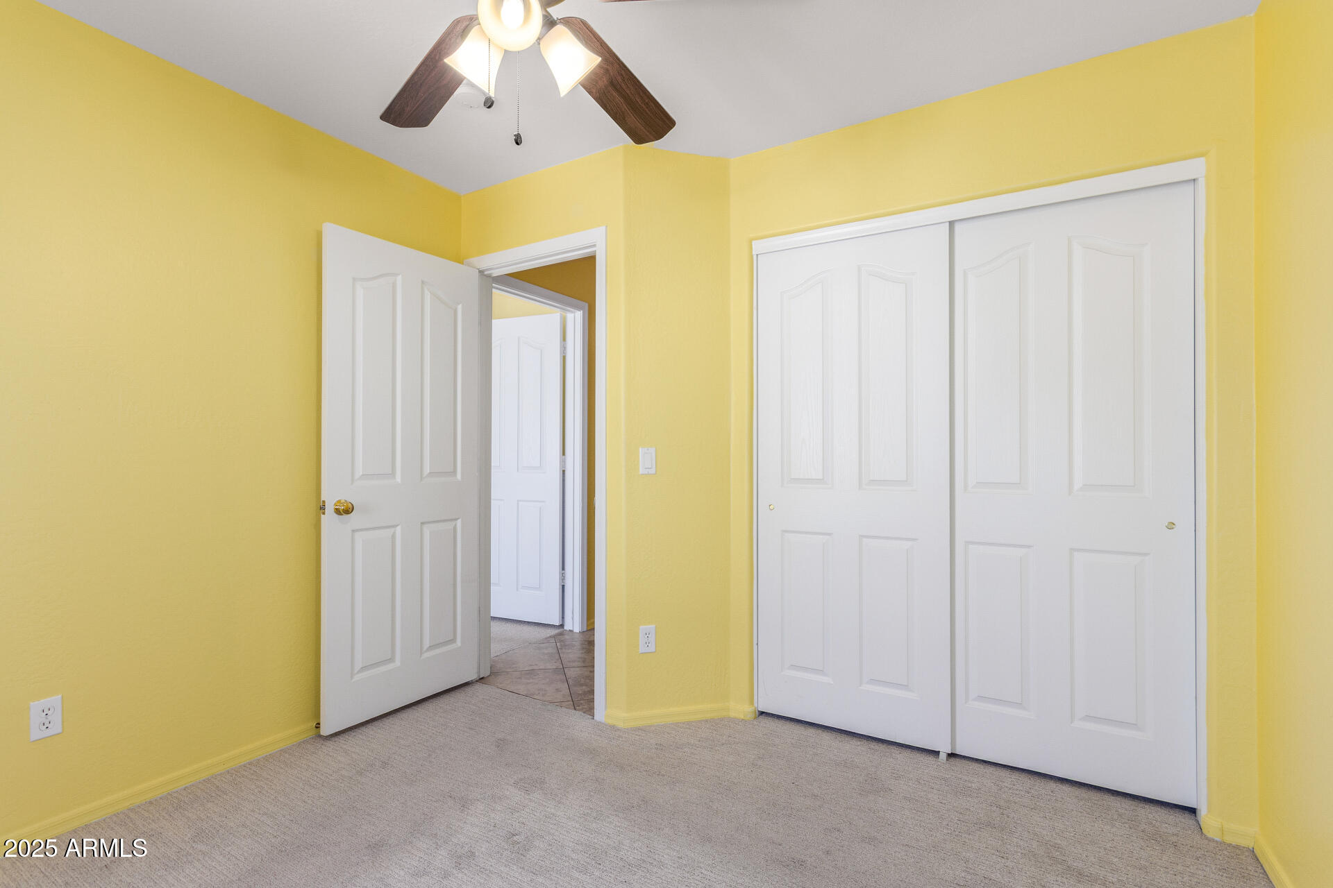 4307 E SHETLAND Drive