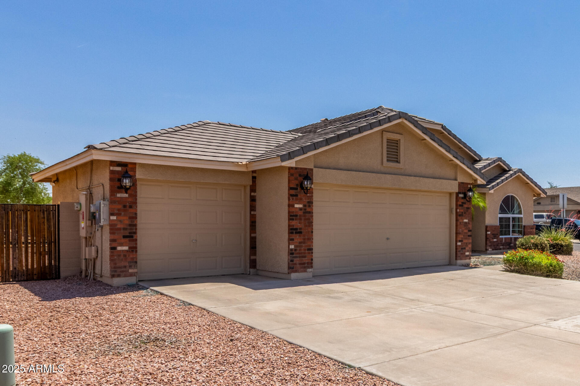 4307 E SHETLAND Drive