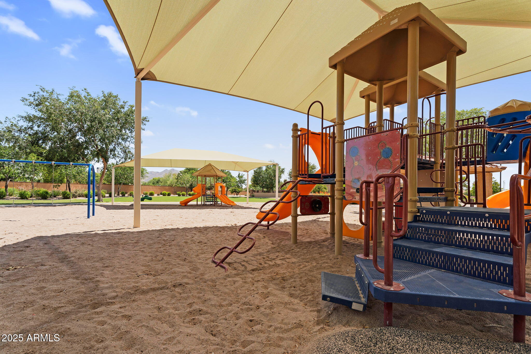 3376 E LAFAYETTE Avenue