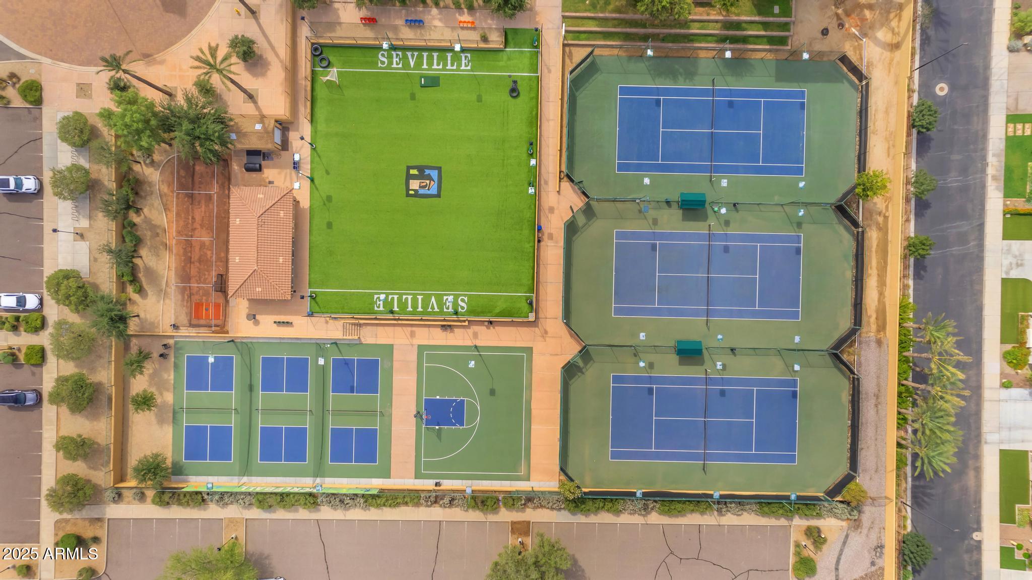 3376 E LAFAYETTE Avenue