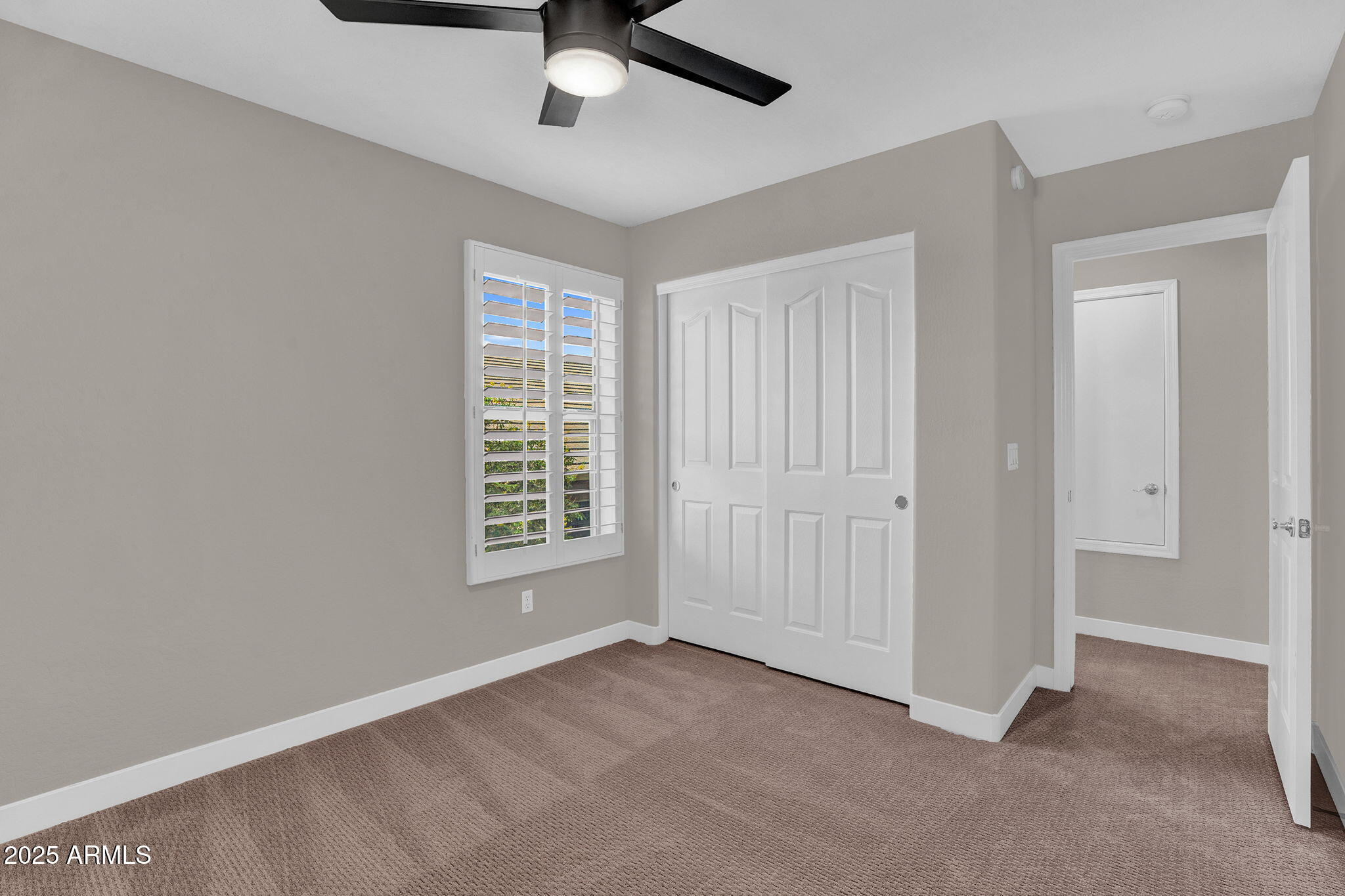 3376 E LAFAYETTE Avenue