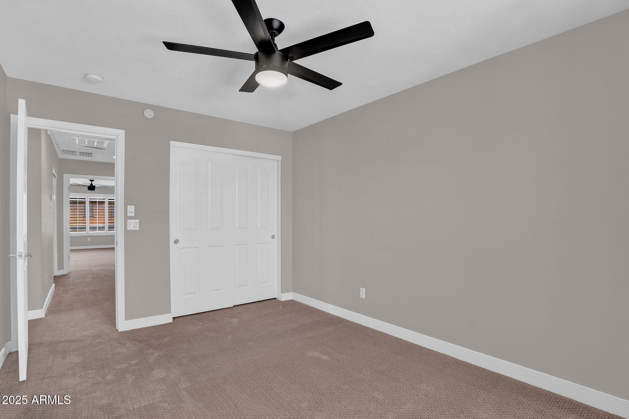 3376 E LAFAYETTE Avenue