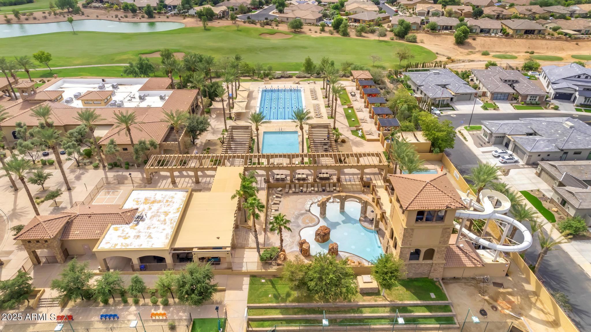 3376 E LAFAYETTE Avenue