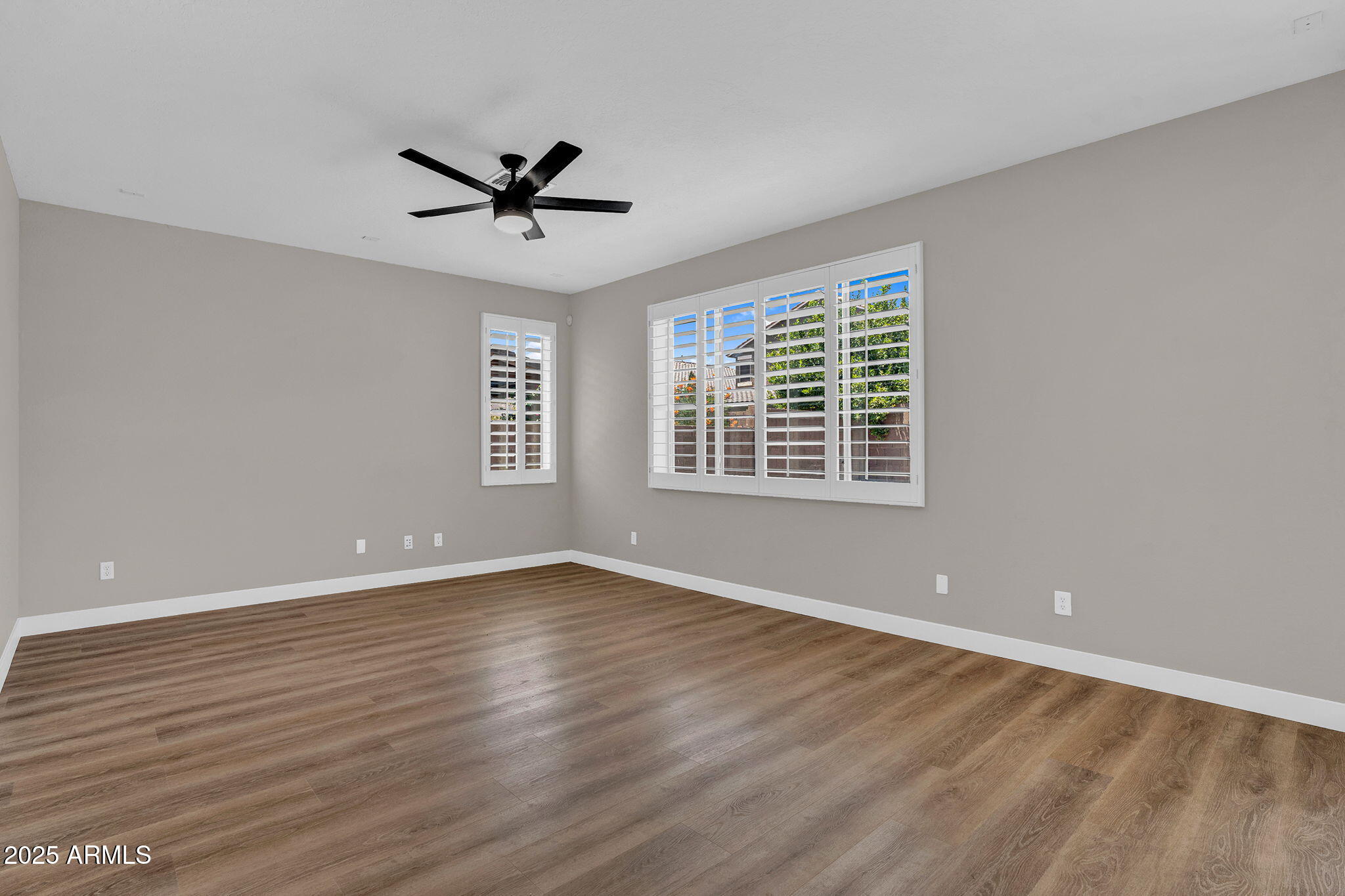 3376 E LAFAYETTE Avenue