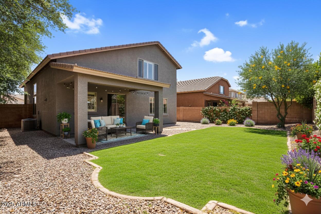 3376 E LAFAYETTE Avenue