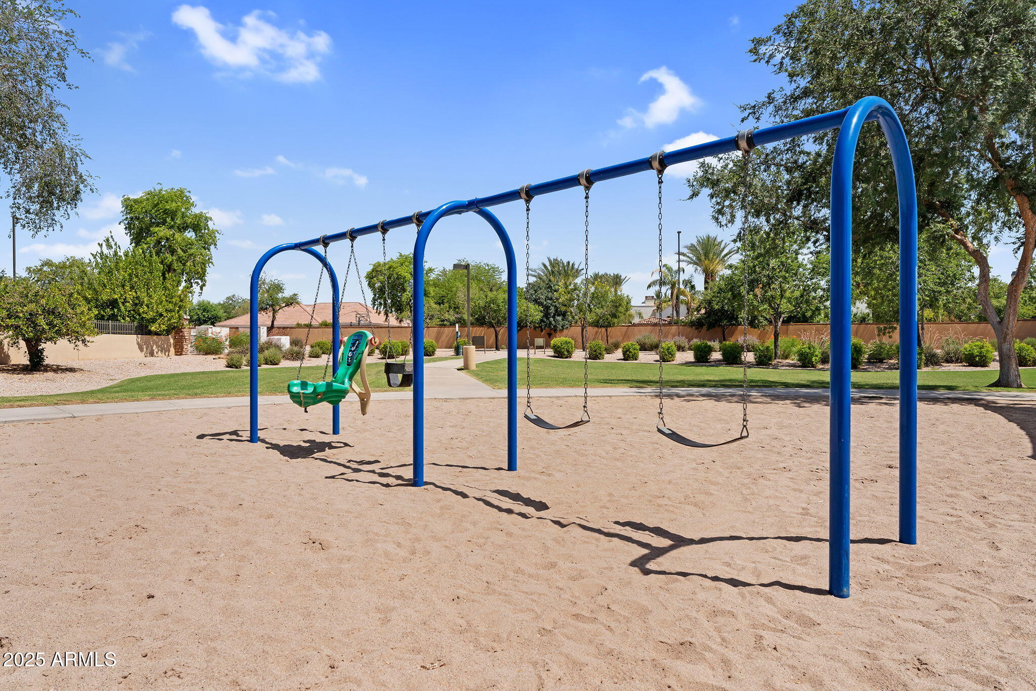 3376 E LAFAYETTE Avenue