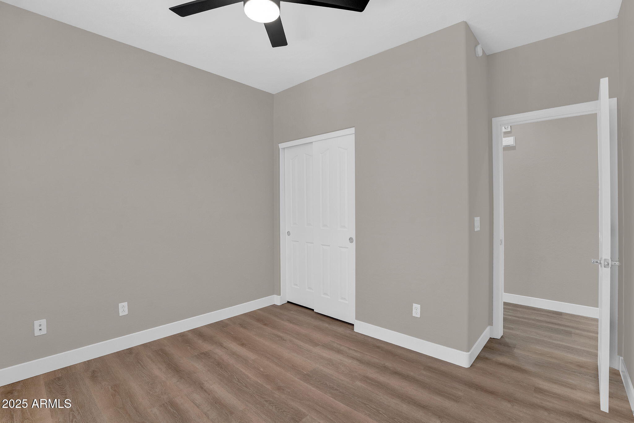 3376 E LAFAYETTE Avenue