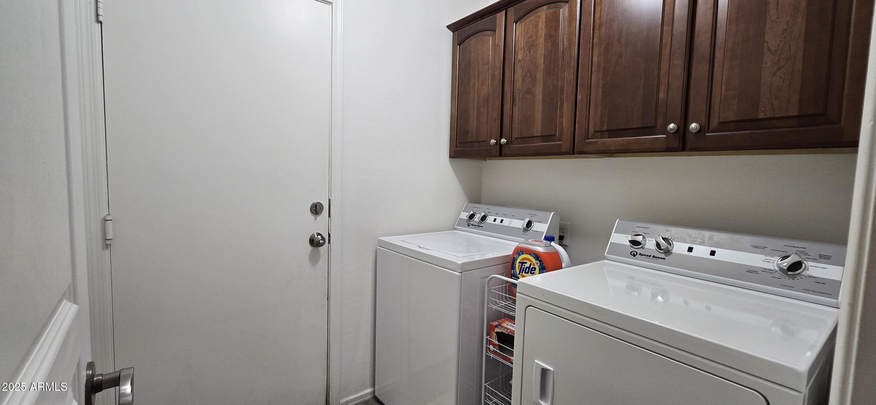 2797 E COWBOY COVE Trail