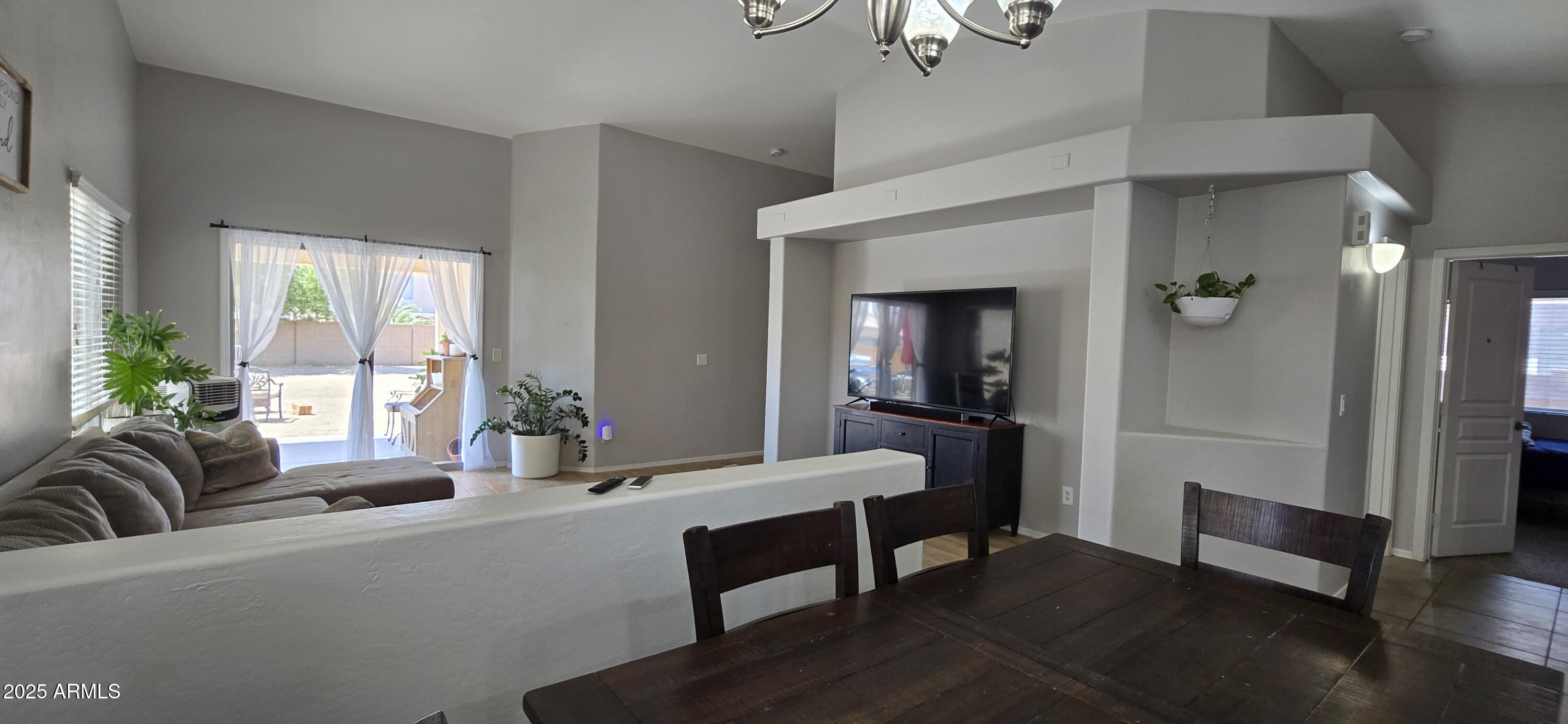 2797 E COWBOY COVE Trail