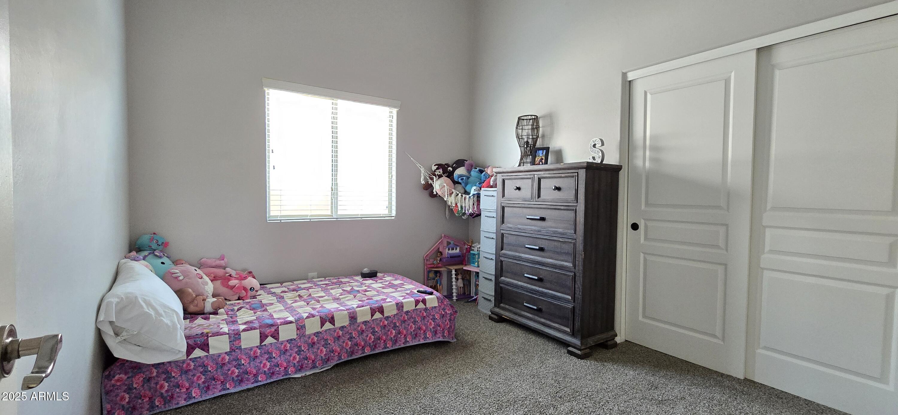 2797 E COWBOY COVE Trail