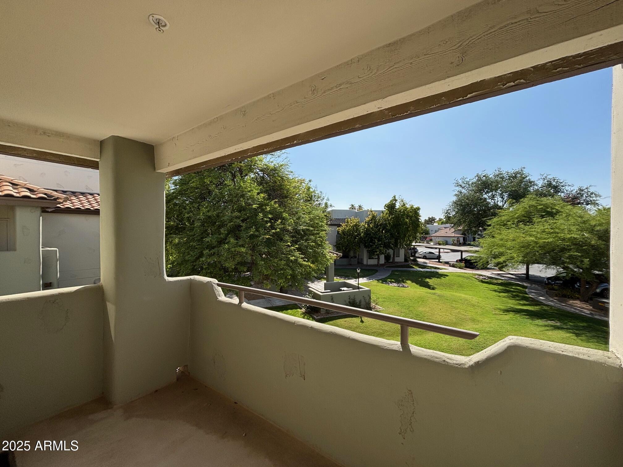 1825 W RAY Road, 2082