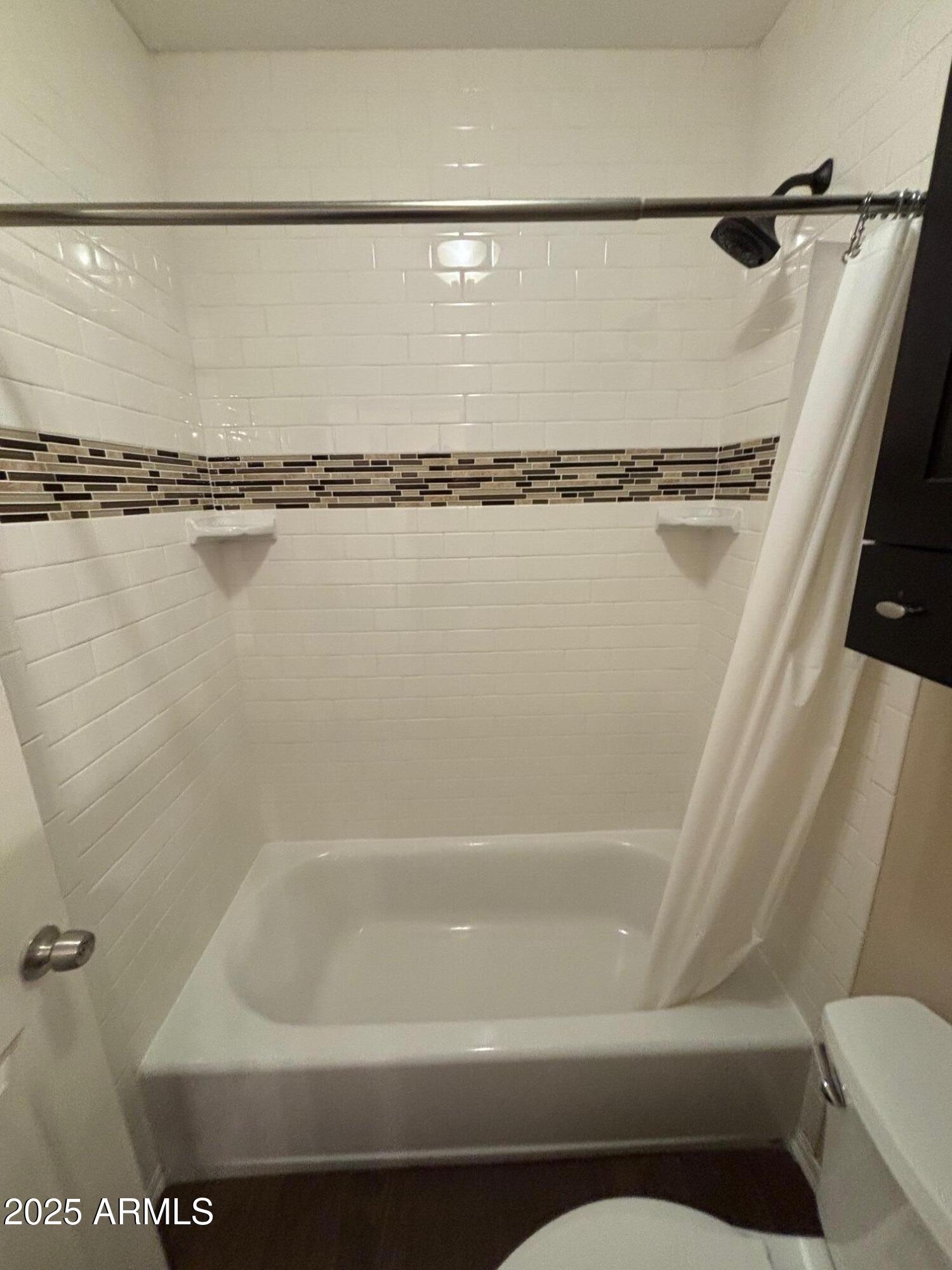 1825 W RAY Road, 2082