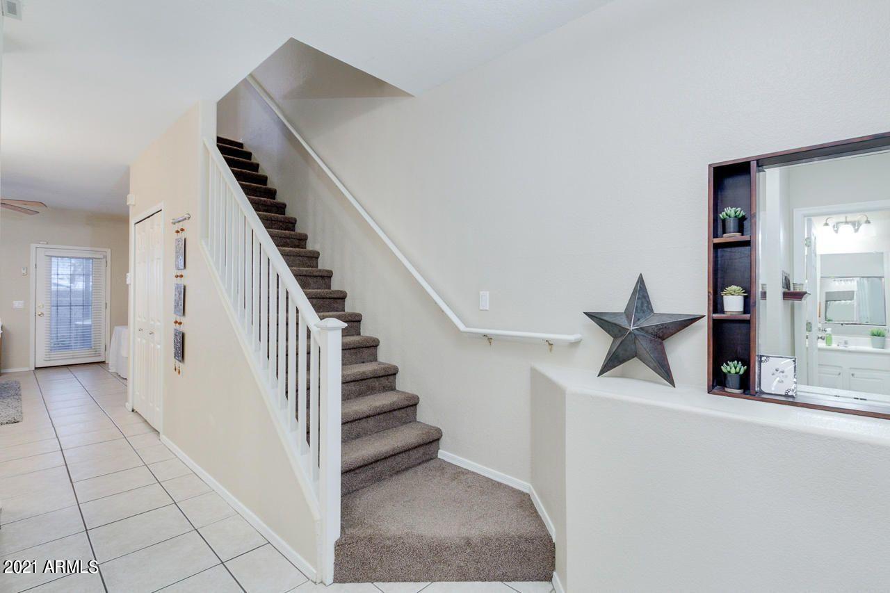 1961 N HARTFORD Street, 1114