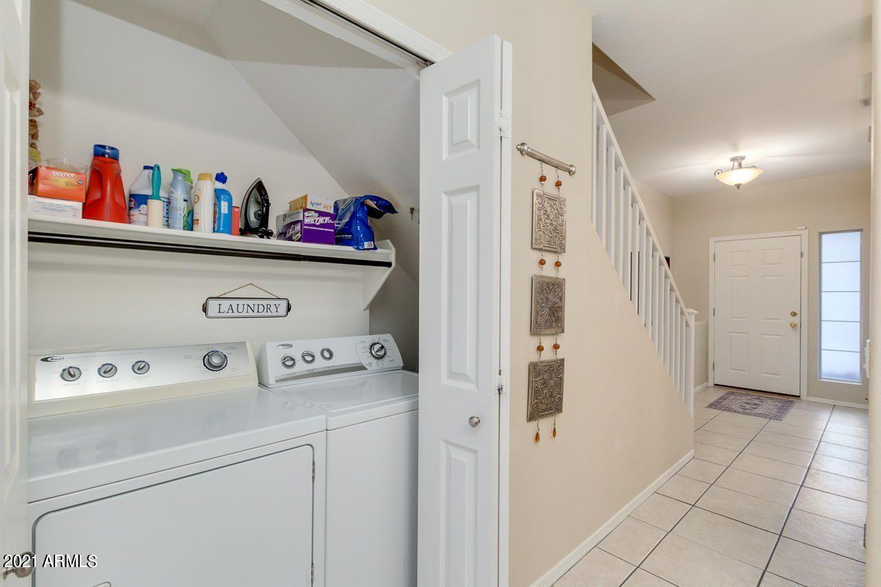 1961 N HARTFORD Street, 1114