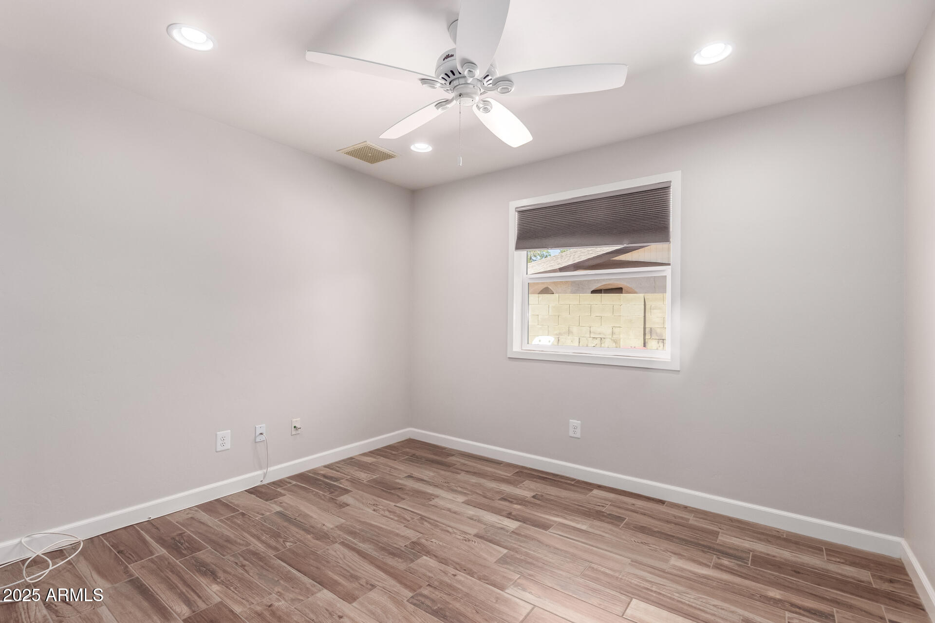 1804 S STANDAGE Circle