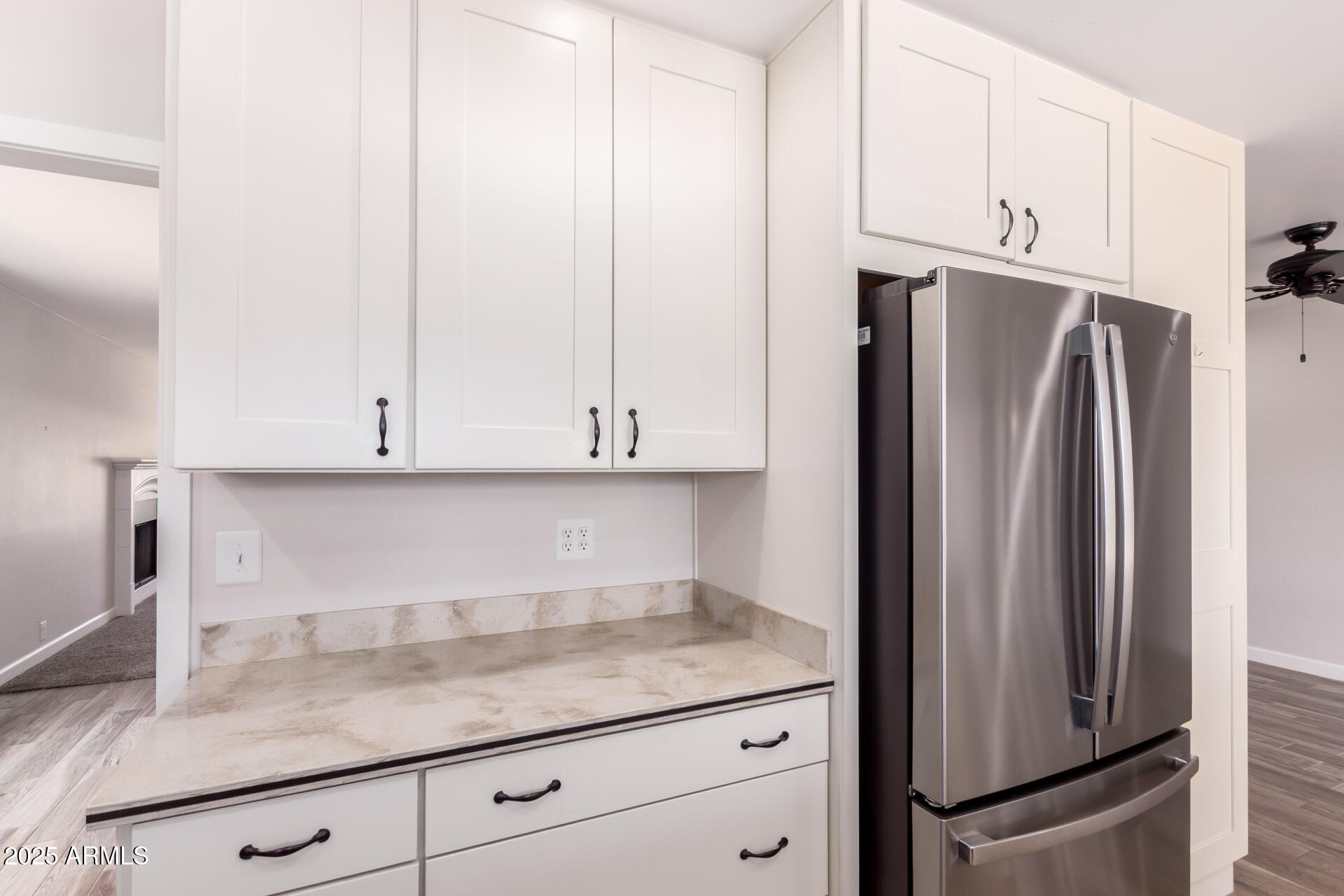 1804 S STANDAGE Circle