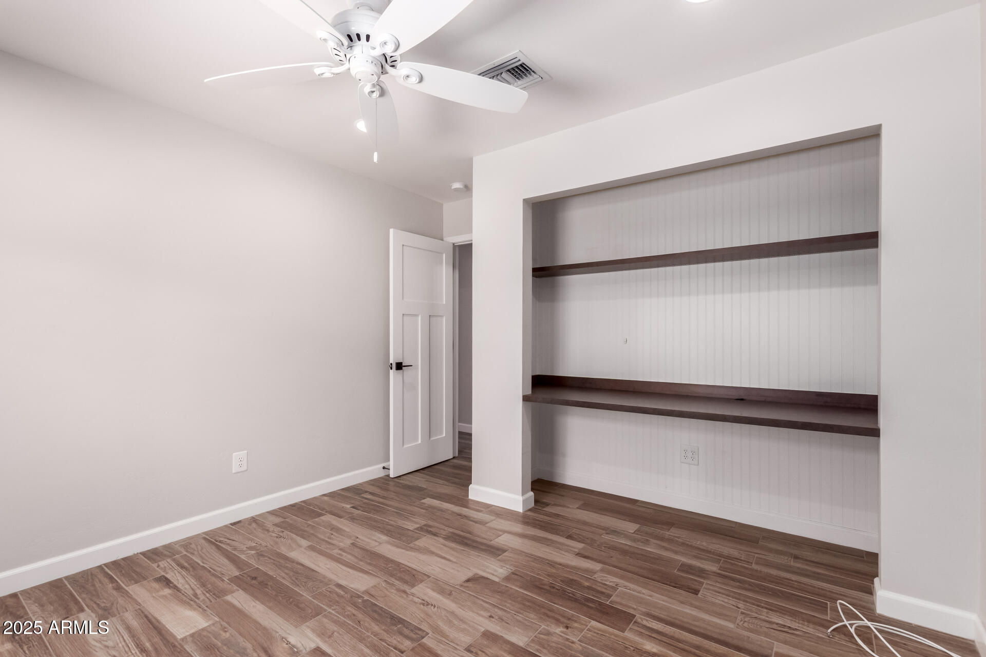 1804 S STANDAGE Circle