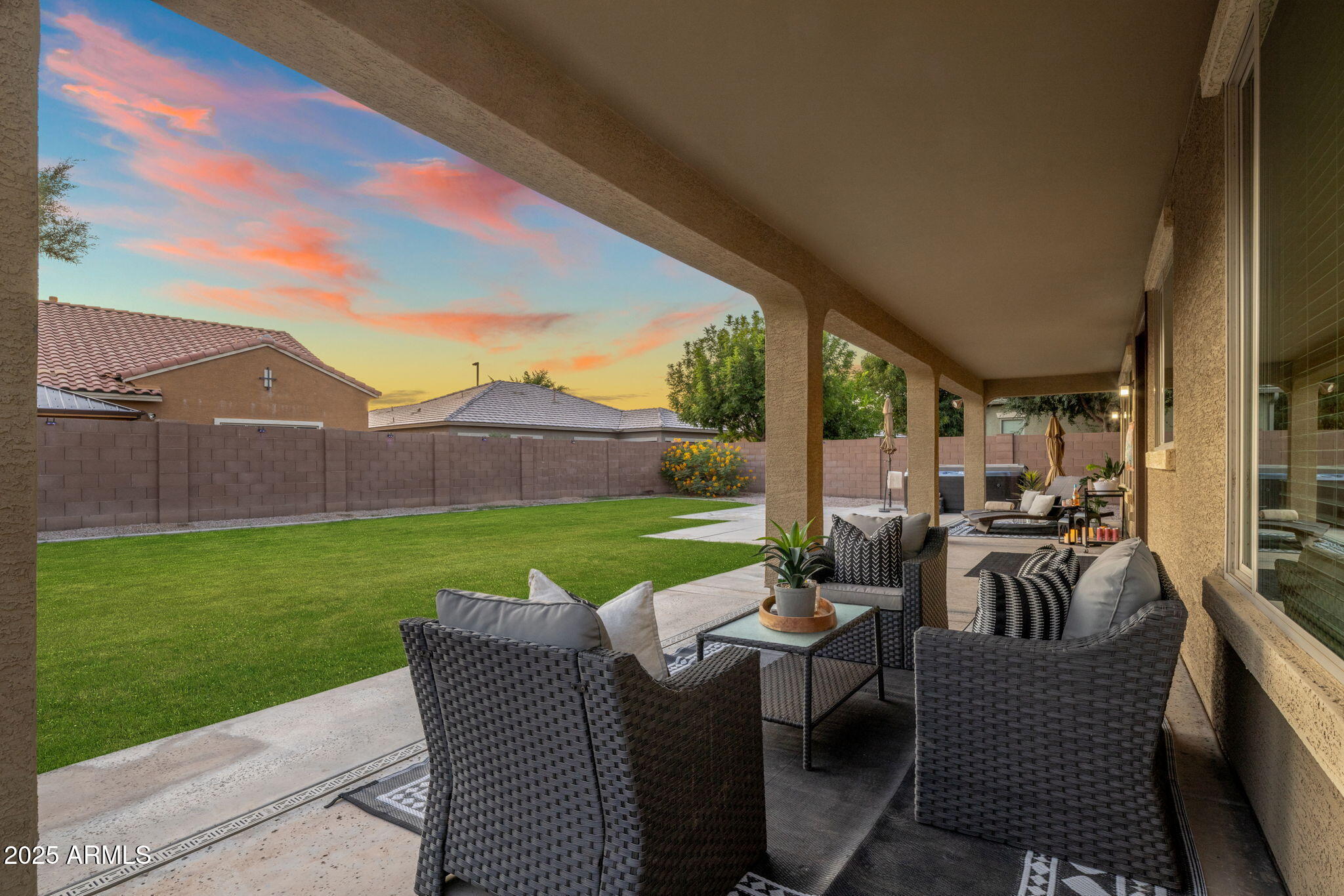 7616 S SORRELL Lane