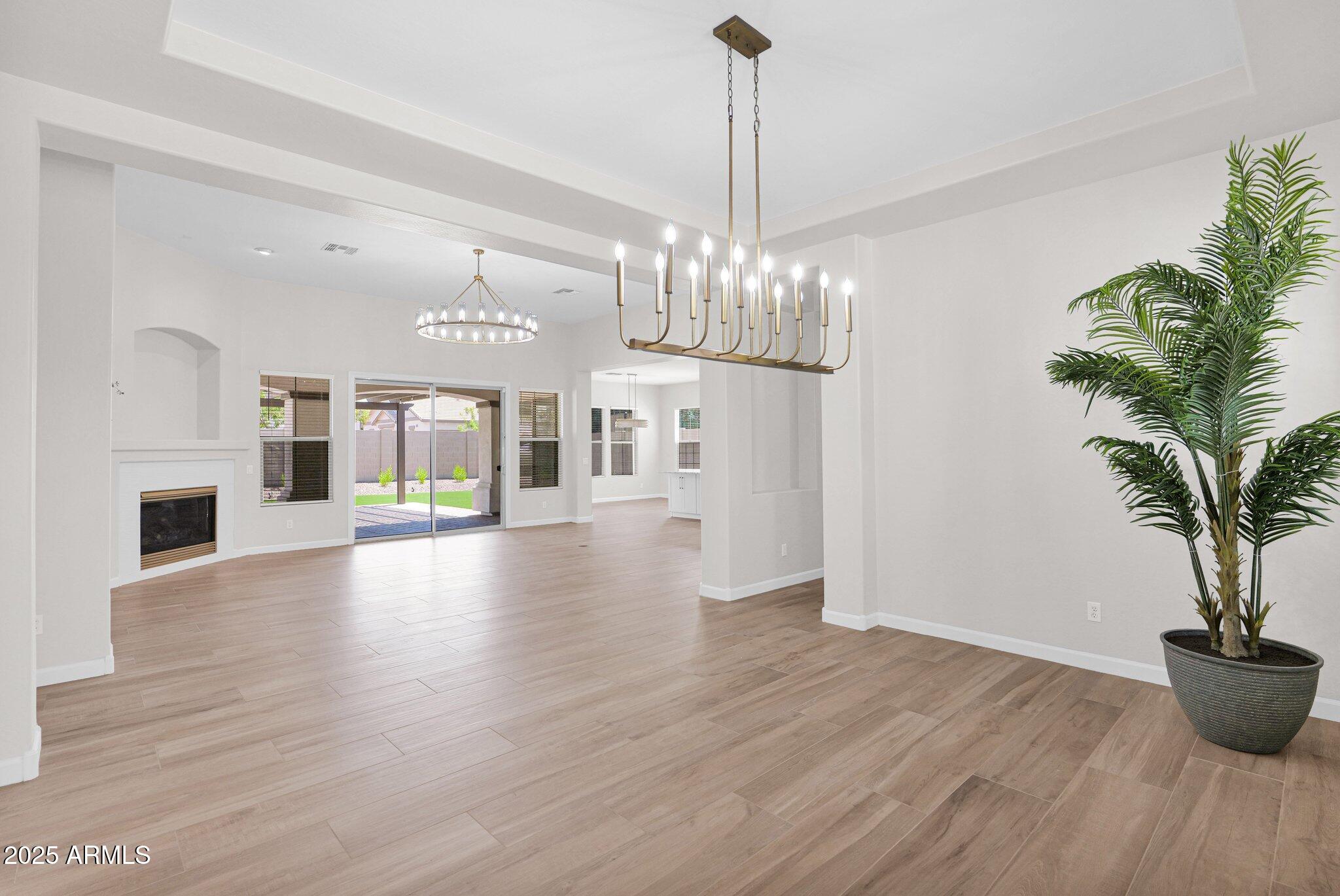 20115 E SONOQUI Boulevard E