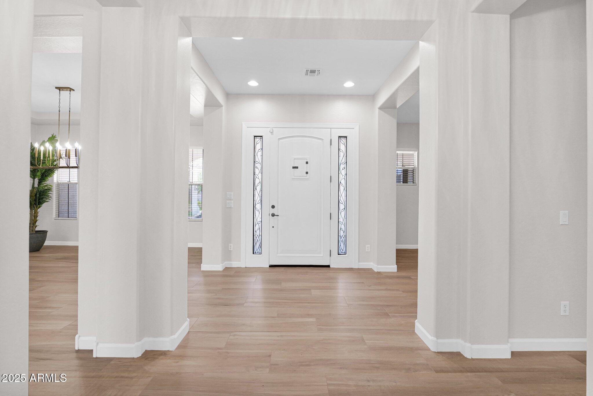 20115 E SONOQUI Boulevard E