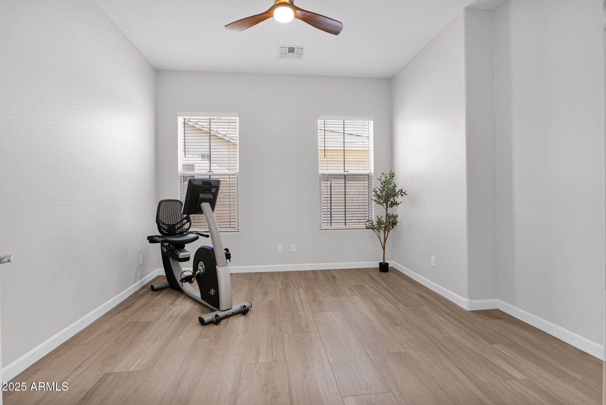 20115 E SONOQUI Boulevard E