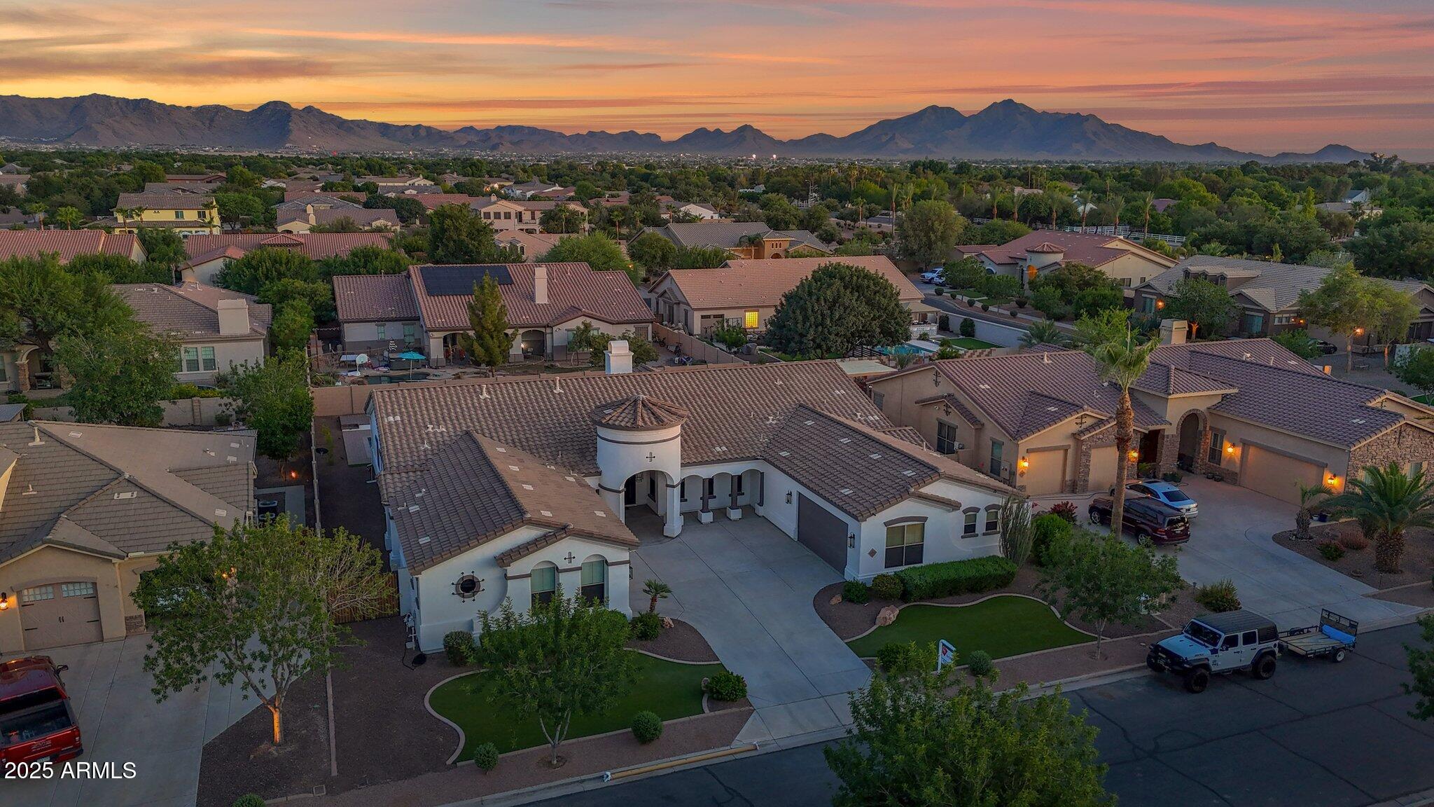 20115 E SONOQUI Boulevard E