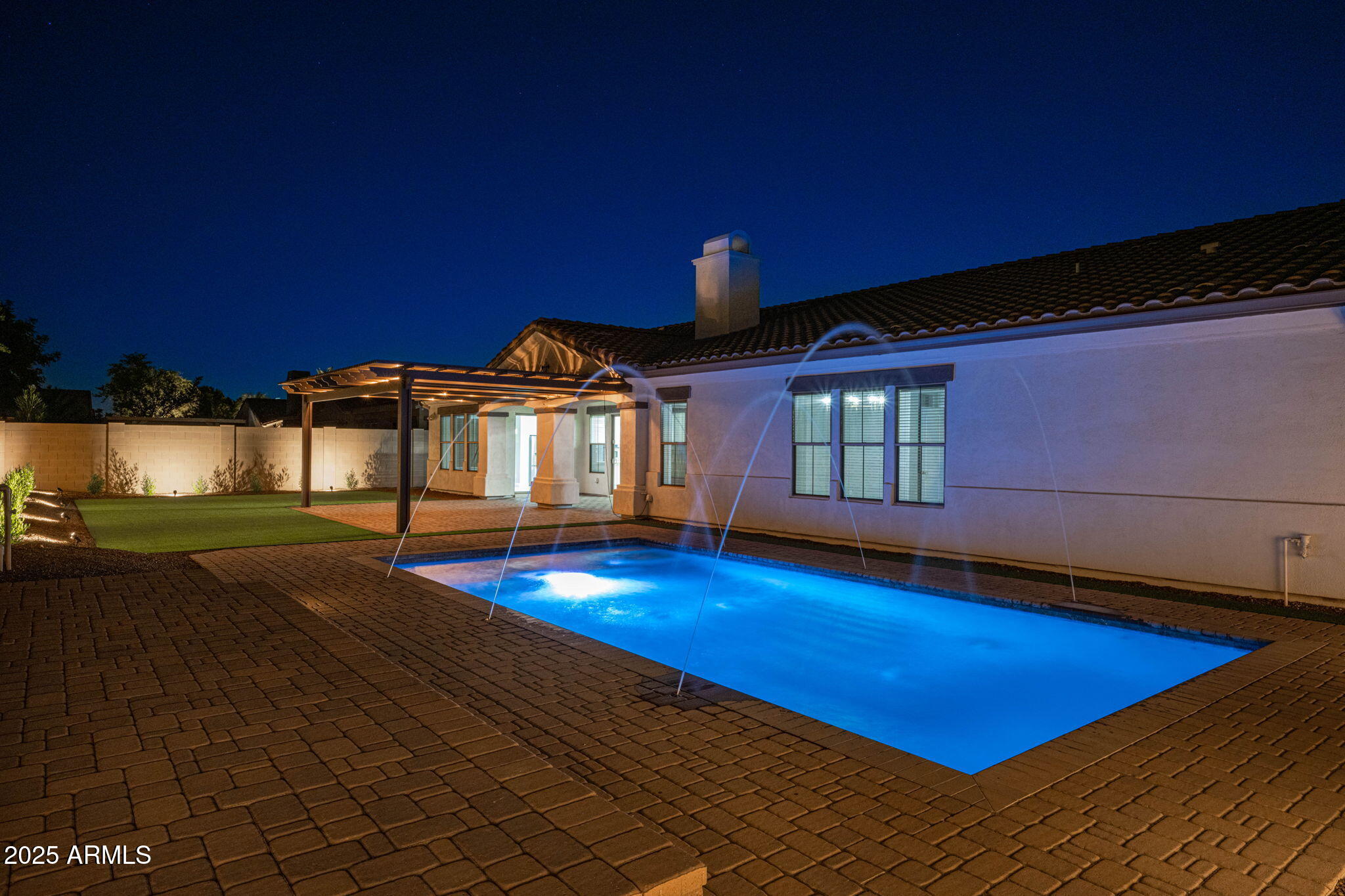 20115 E SONOQUI Boulevard E