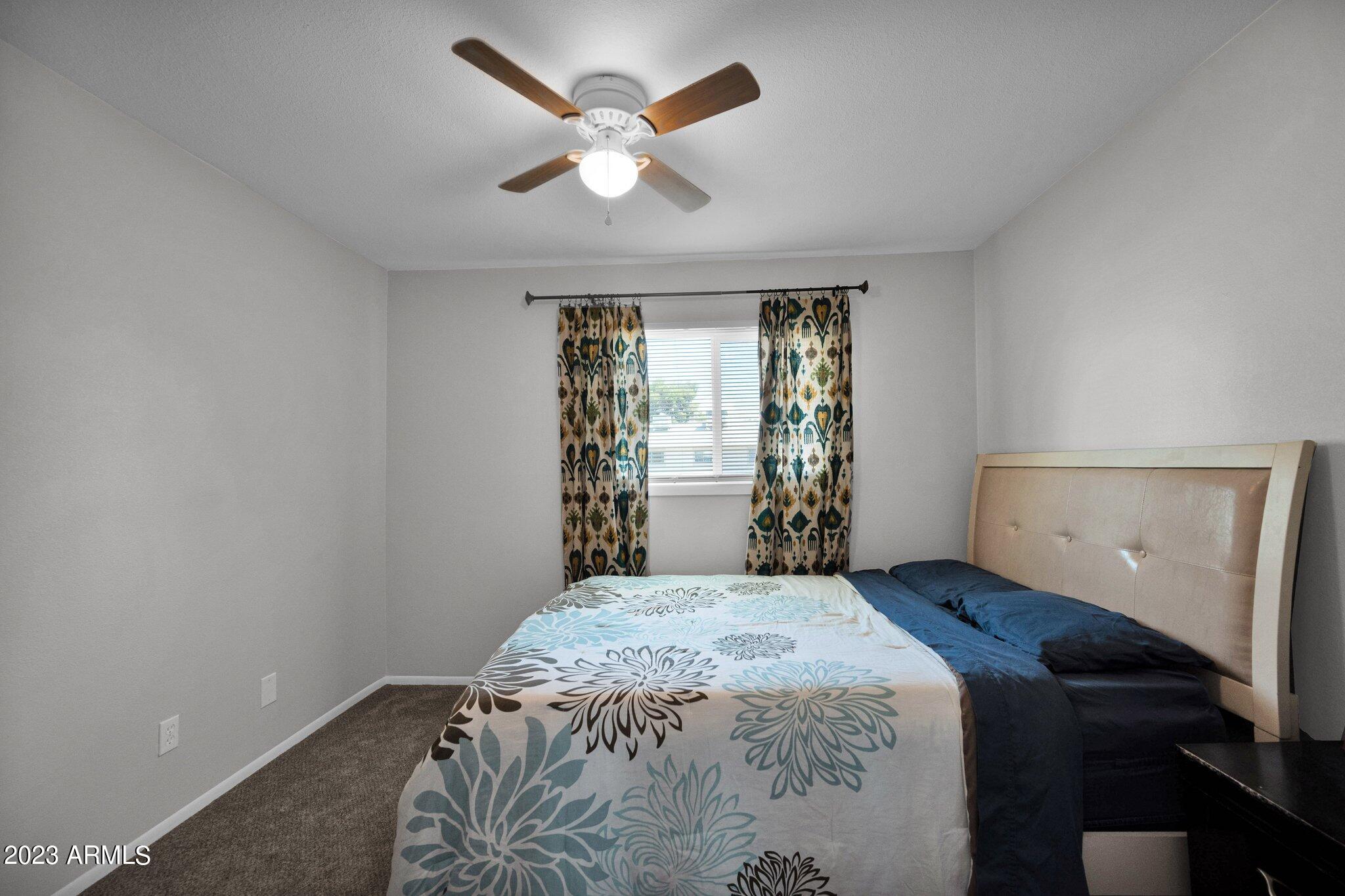 1077 E FREMONT Drive