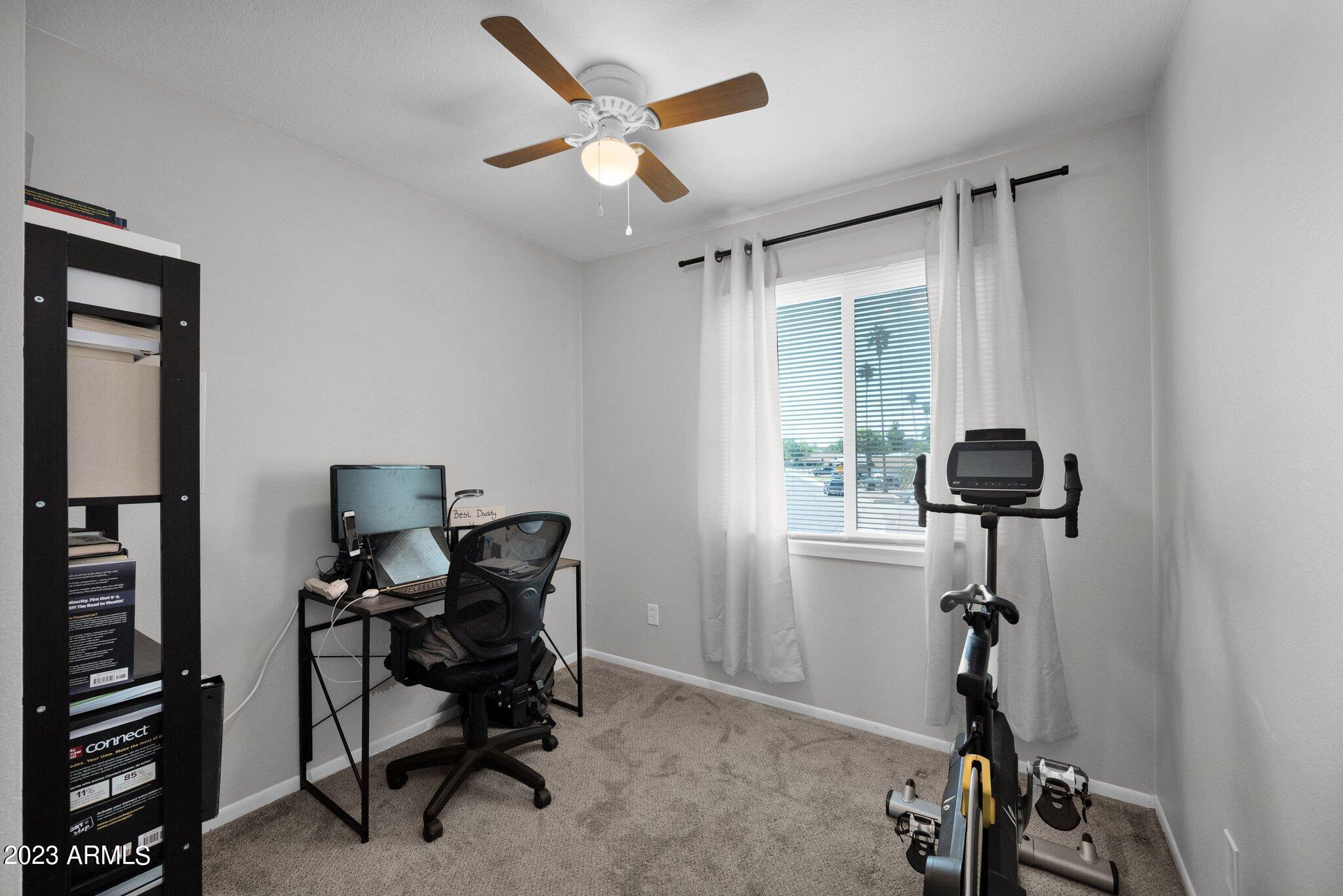 1077 E FREMONT Drive