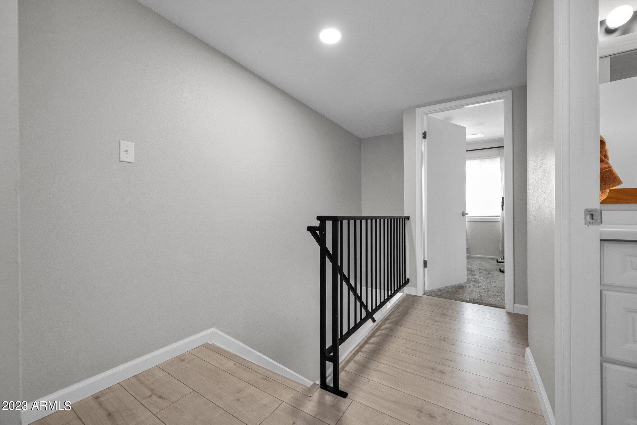 1077 E FREMONT Drive