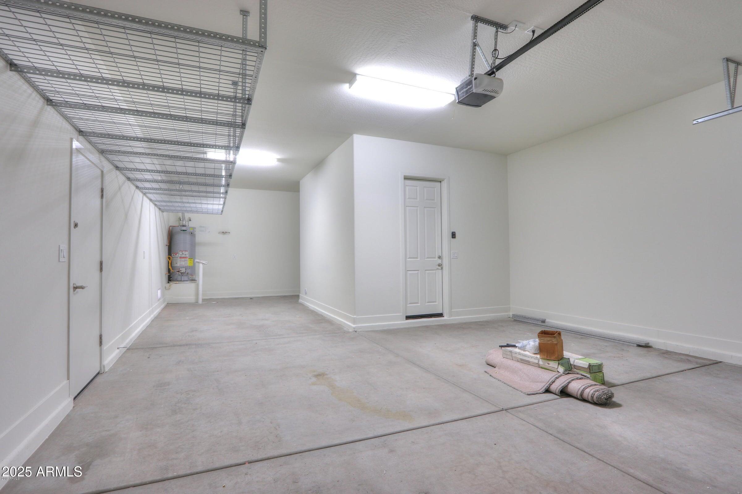 4319 S ELLESMERE Street