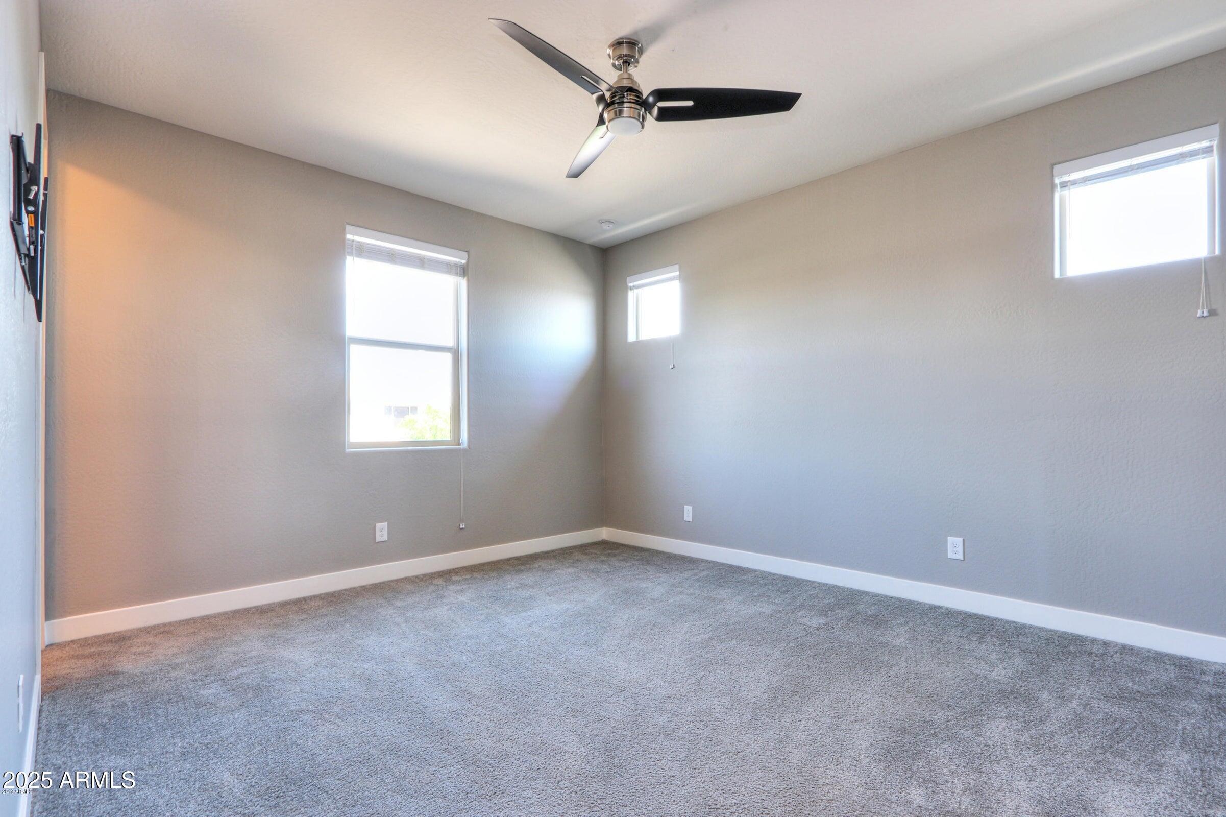 4319 S ELLESMERE Street