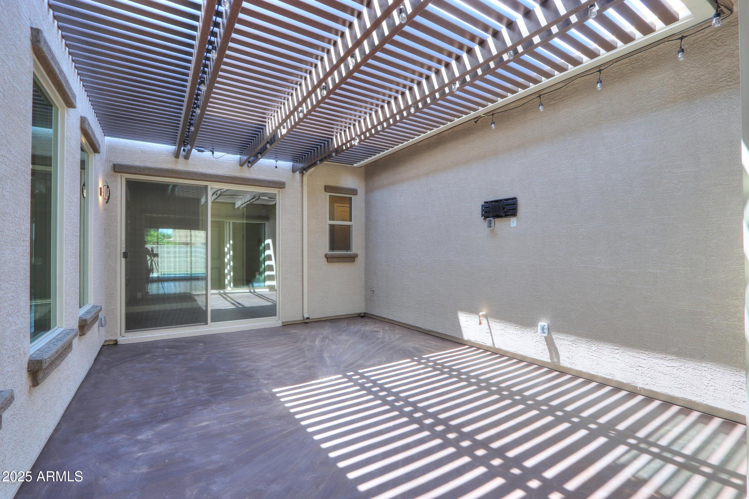 4319 S ELLESMERE Street