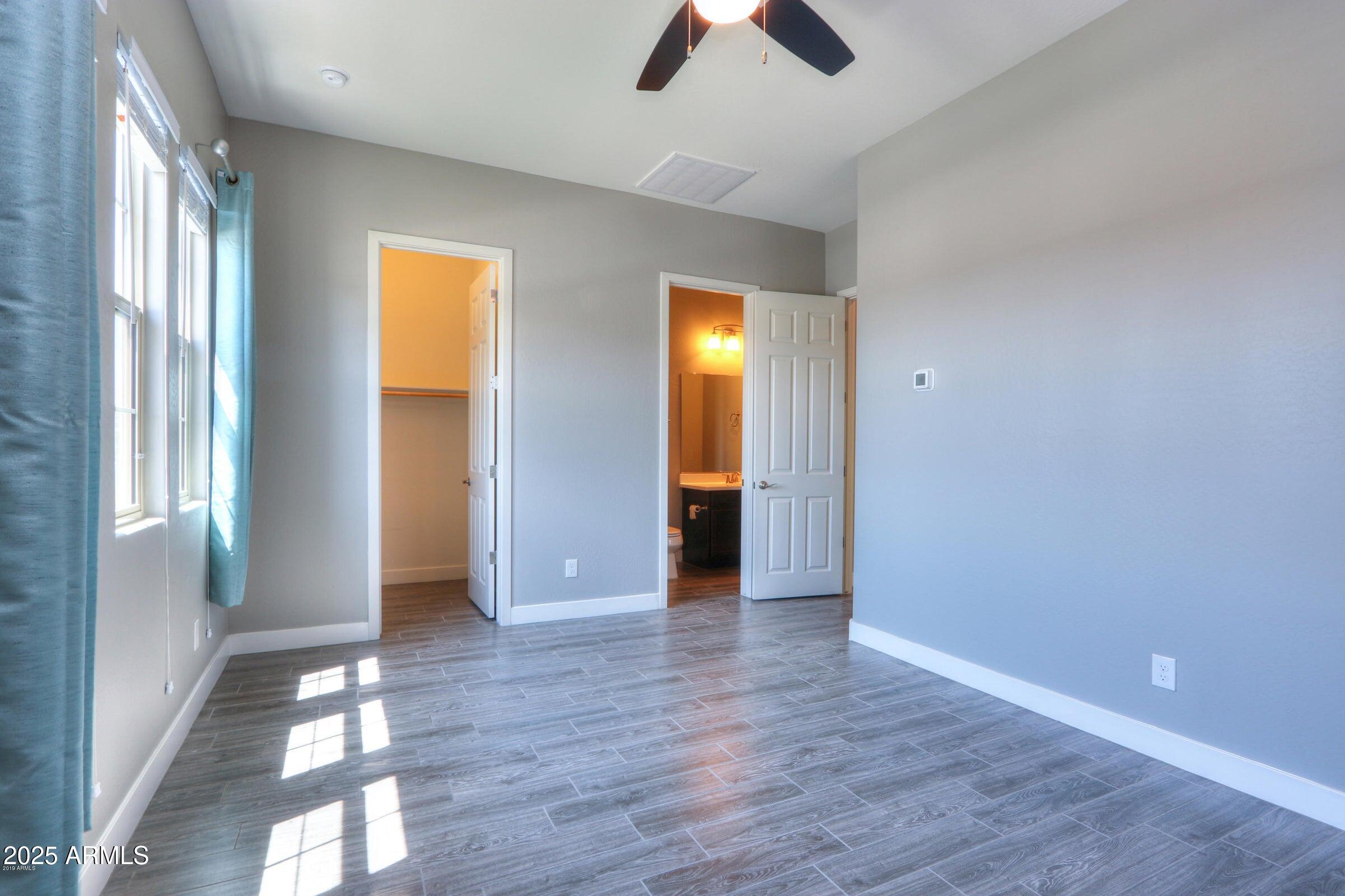 4319 S ELLESMERE Street