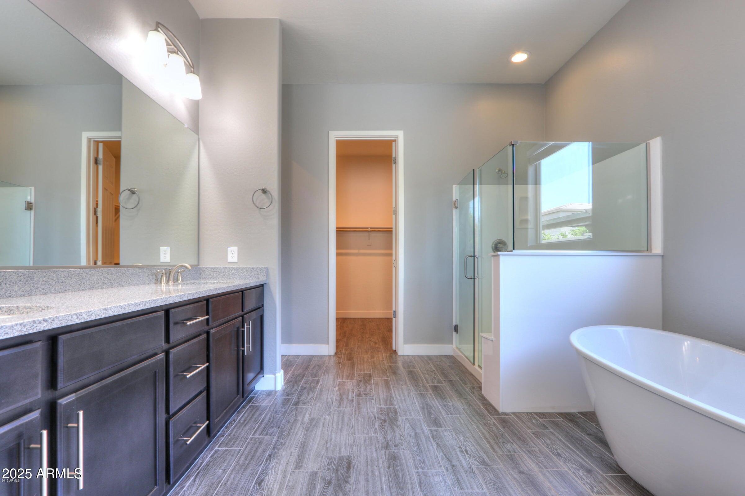 4319 S ELLESMERE Street