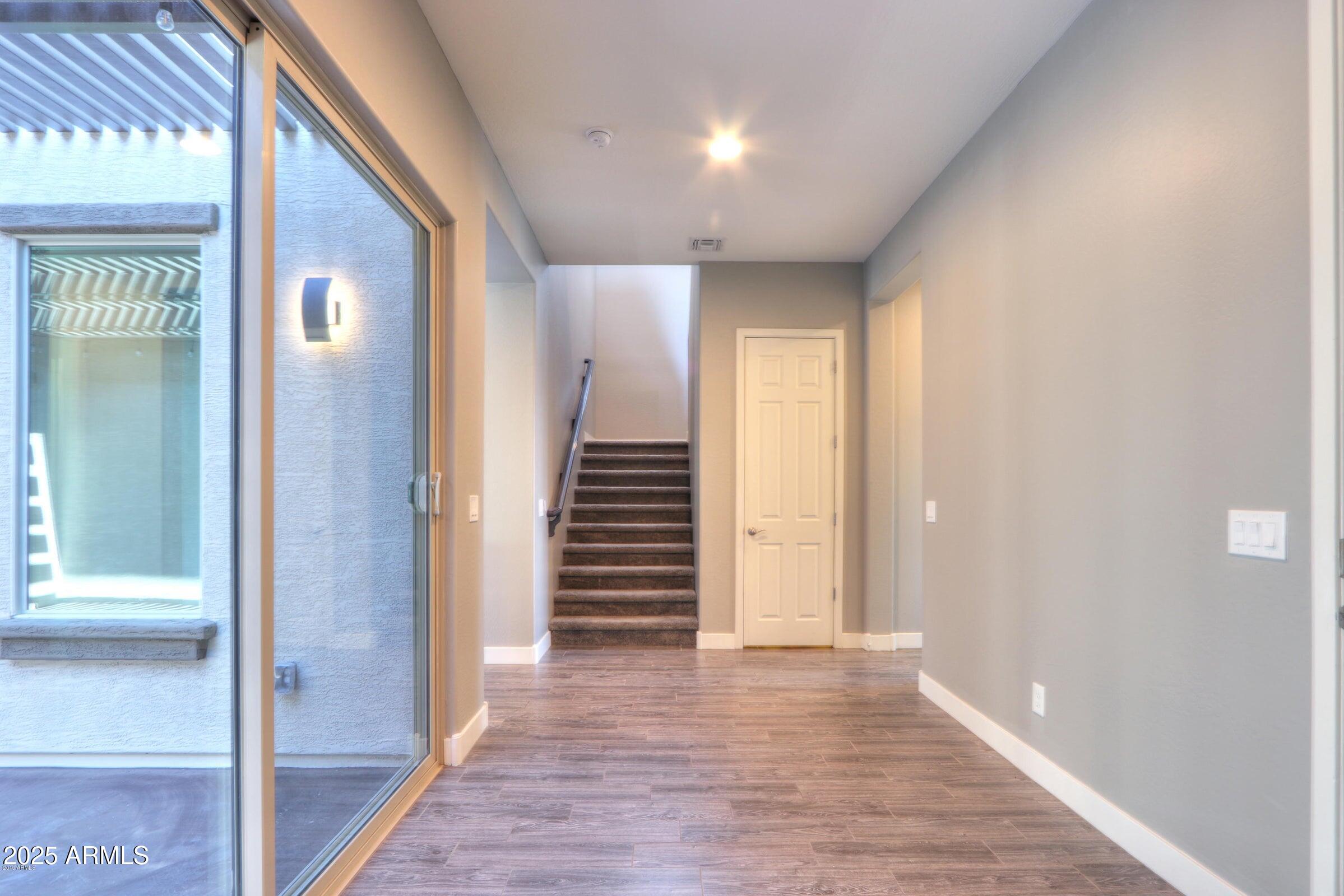 4319 S ELLESMERE Street