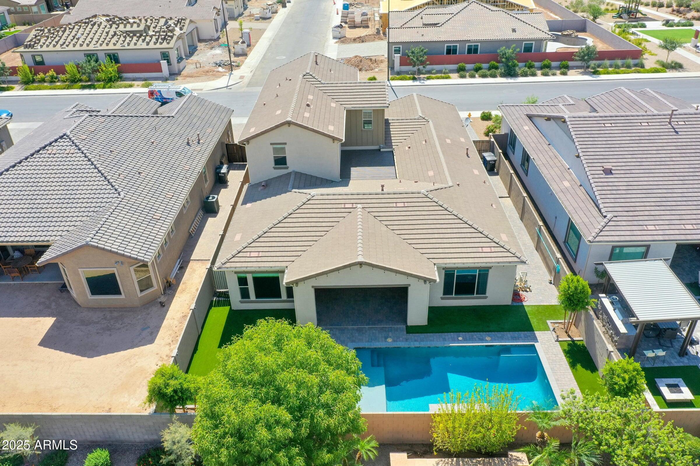 4319 S ELLESMERE Street