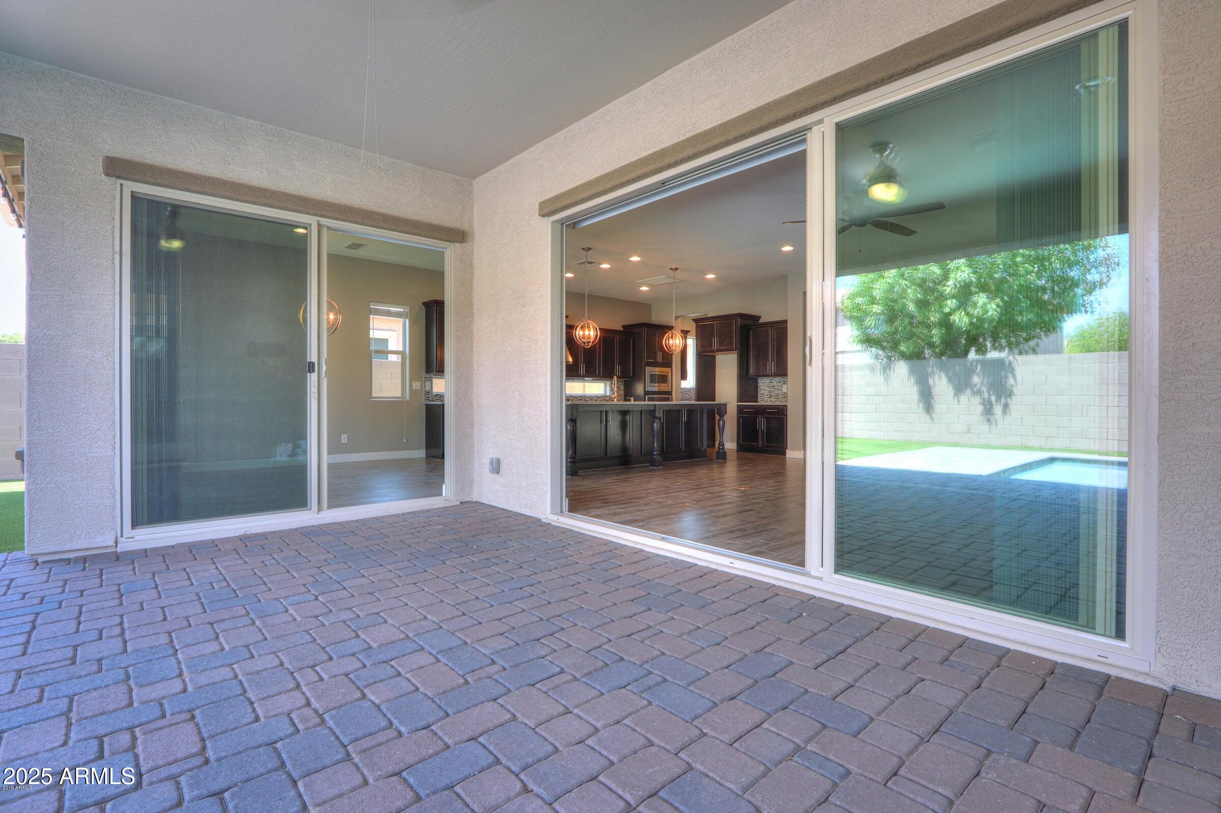 4319 S ELLESMERE Street