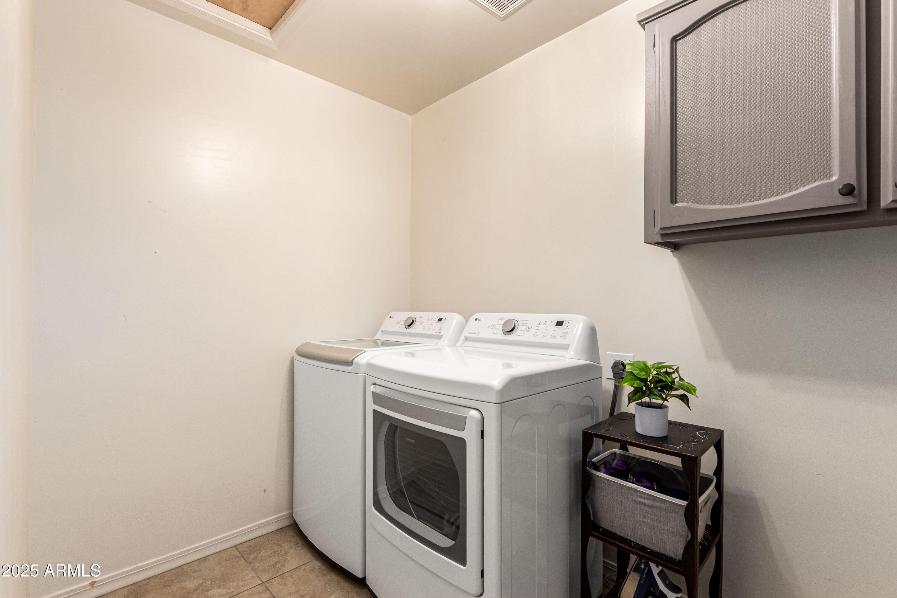 3535 E BROOKWOOD Court