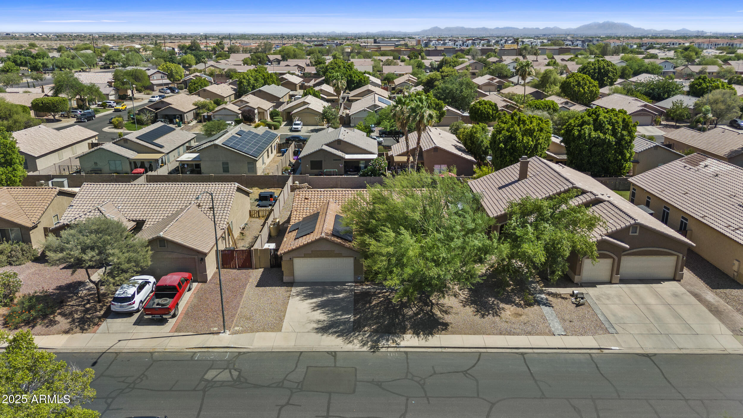 10727 E EL MORO Avenue