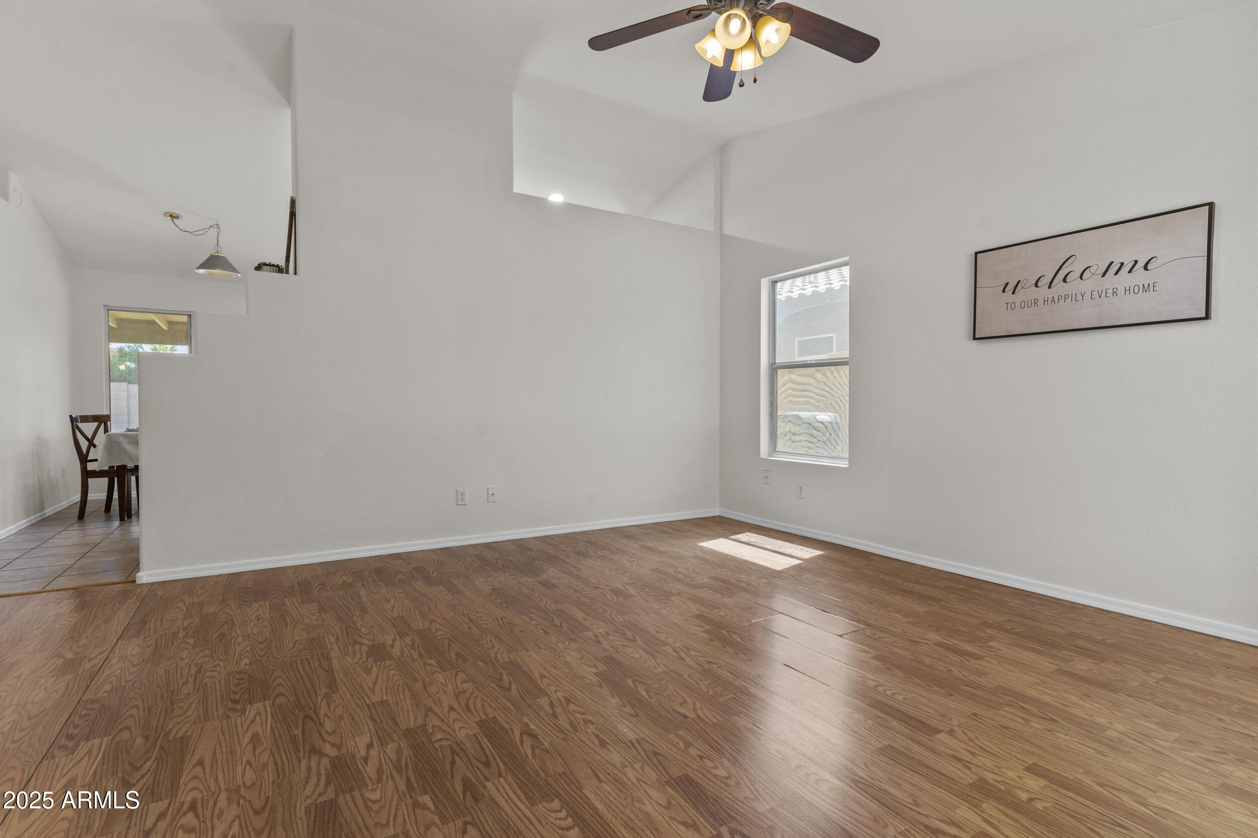 10727 E EL MORO Avenue