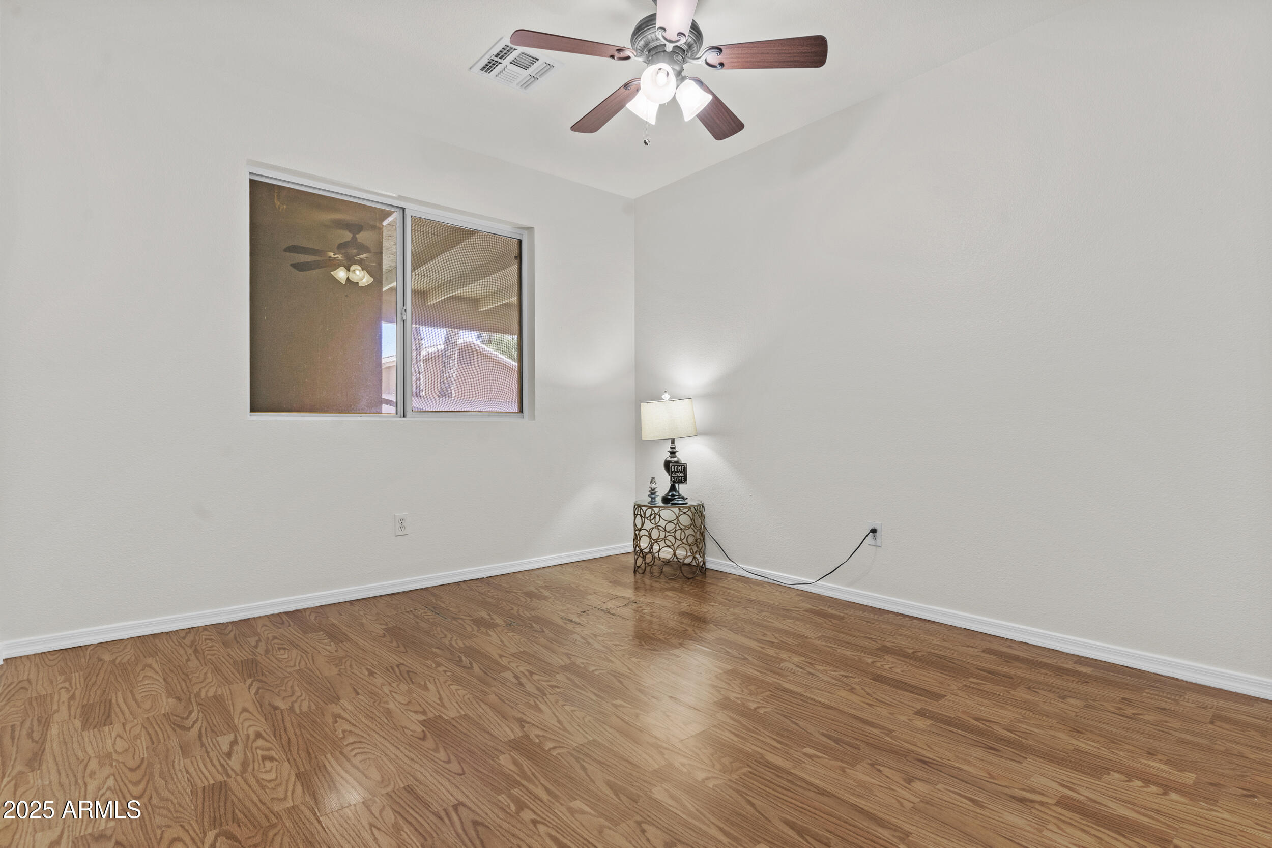 10727 E EL MORO Avenue