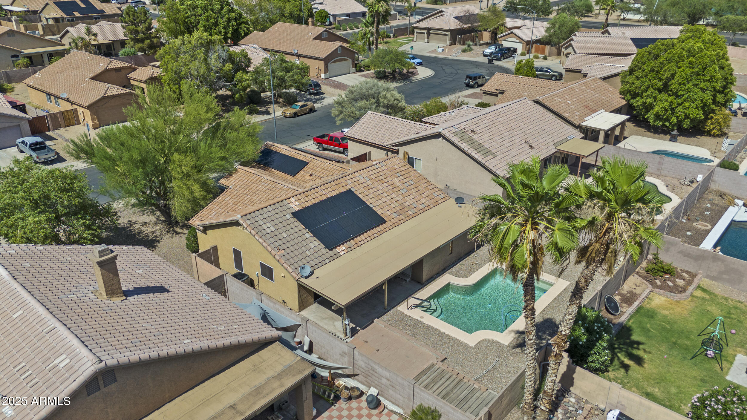 10727 E EL MORO Avenue