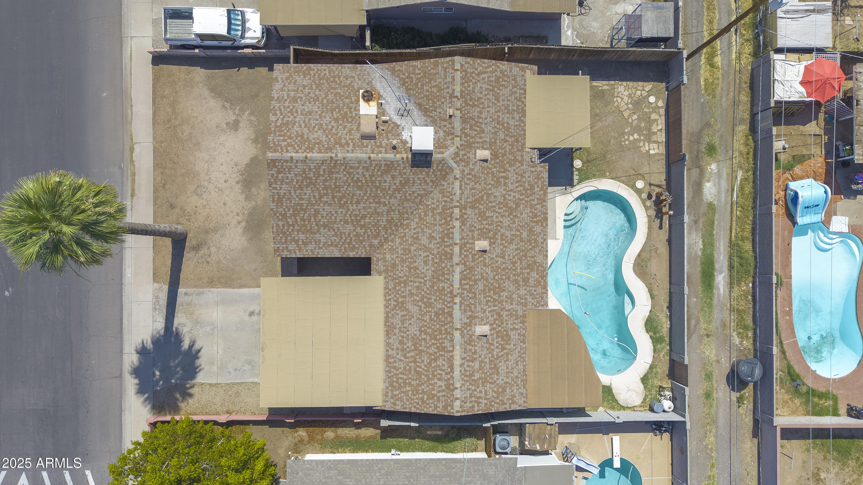 3823 W ROSE Lane
